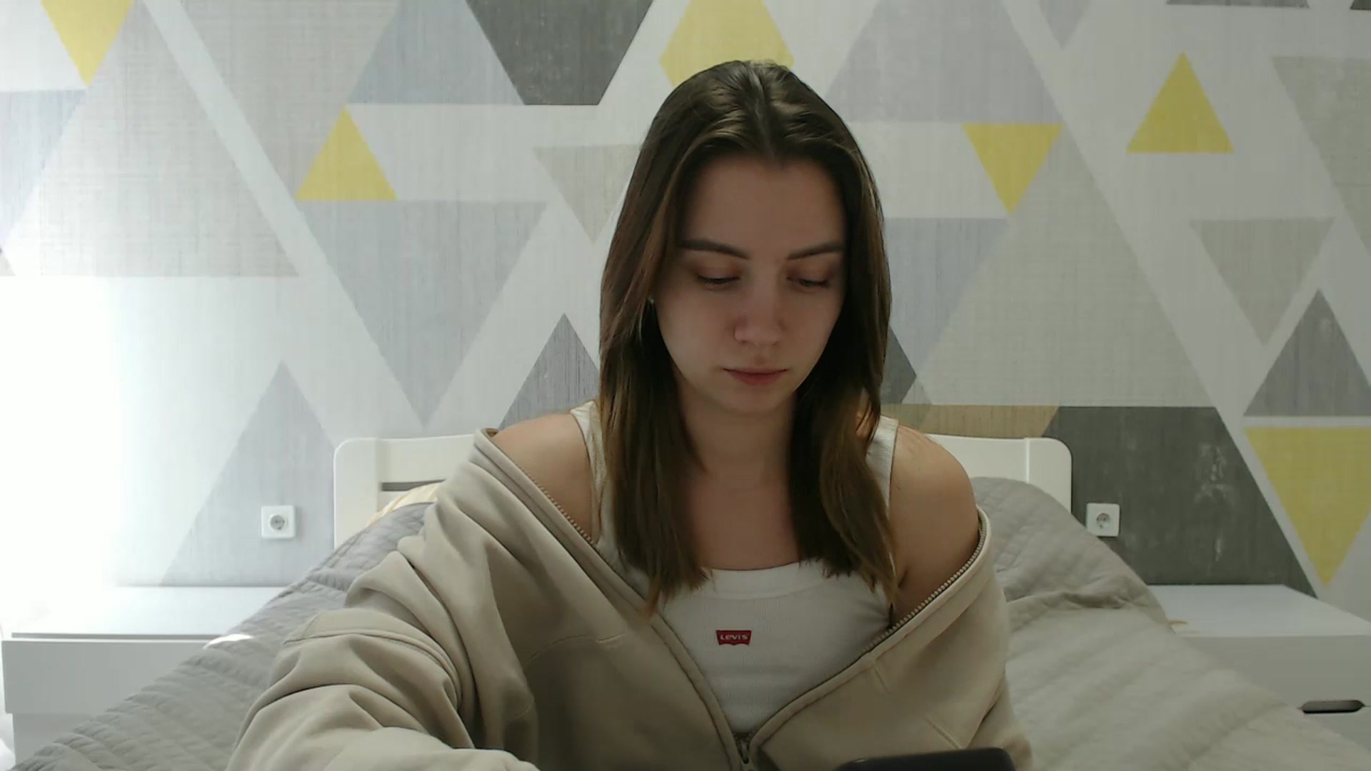 Gallery image thumbnail from Sulfate0's myfreecams stream on, 03/05/2025, 11:54 image 1 of 20