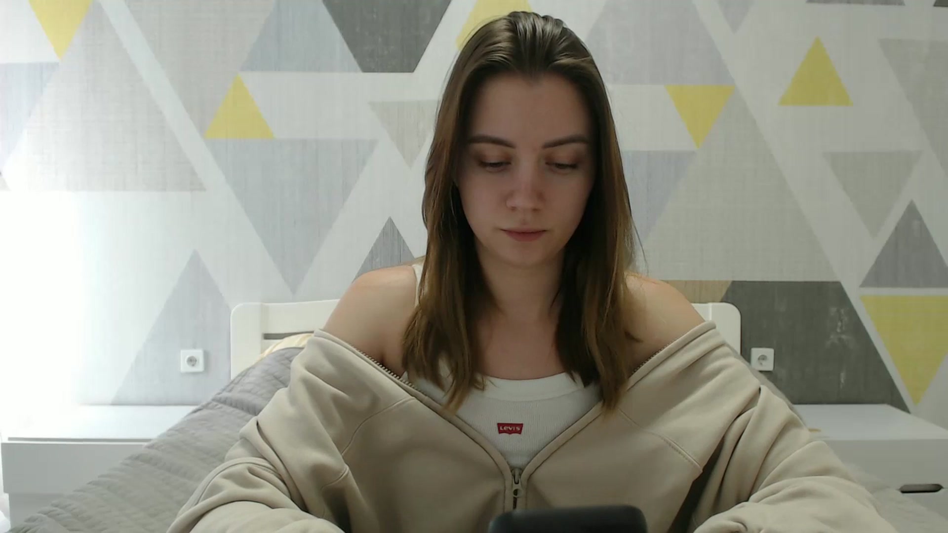 Gallery image thumbnail from Sulfate0's myfreecams stream on, 03/05/2025, 11:54 image 17 of 20