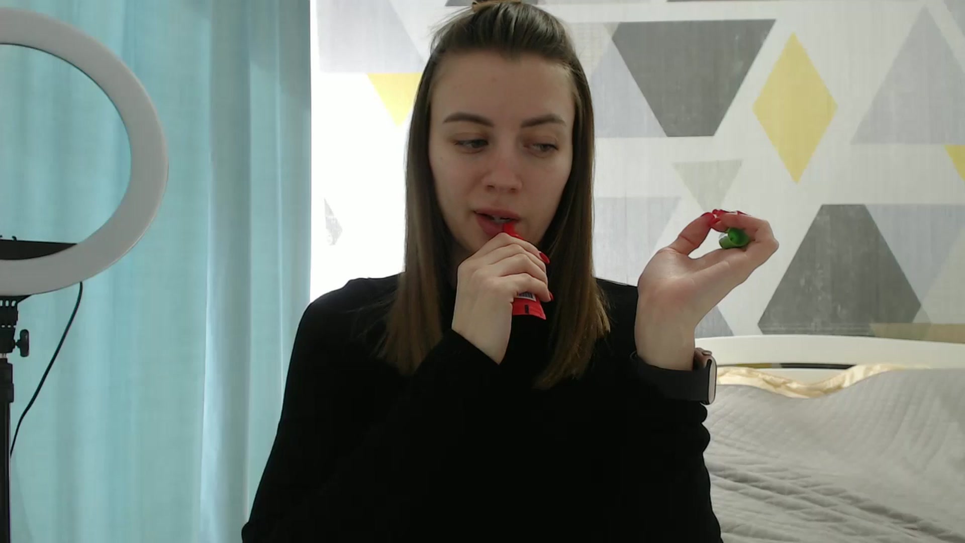 Gallery image thumbnail from Sulfate0's myfreecams stream on, 03/06/2025, 10:29 image 8 of 20