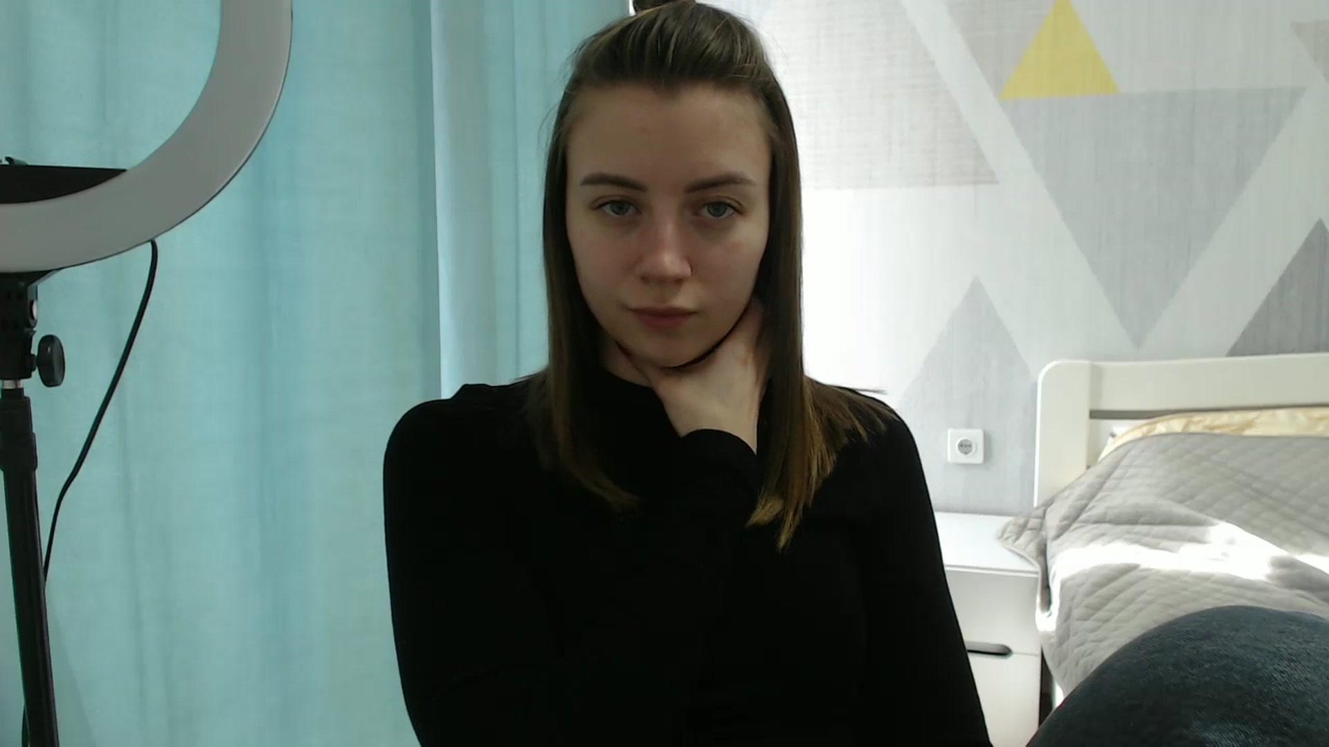 Gallery image thumbnail from Sulfate0's myfreecams stream on, 03/06/2025, 11:15 image 18 of 20