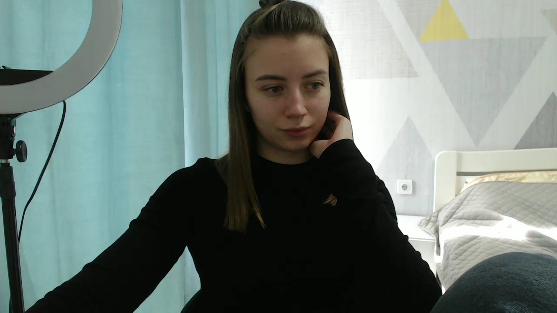 Gallery image thumbnail from Sulfate0's myfreecams stream on, 03/06/2025, 11:15 image 15 of 20