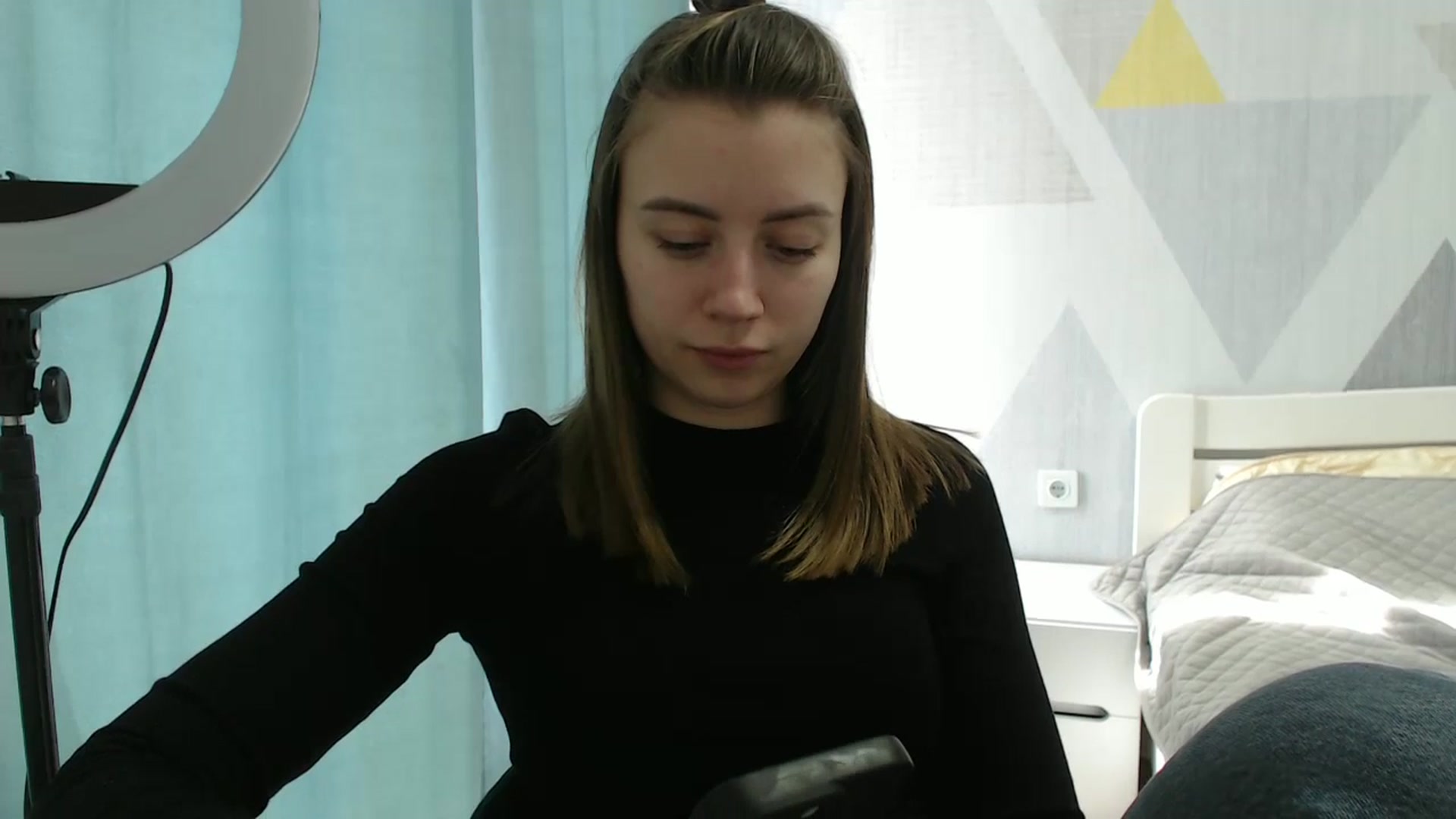 Gallery image thumbnail from Sulfate0's myfreecams stream on, 03/06/2025, 11:15 image 17 of 20