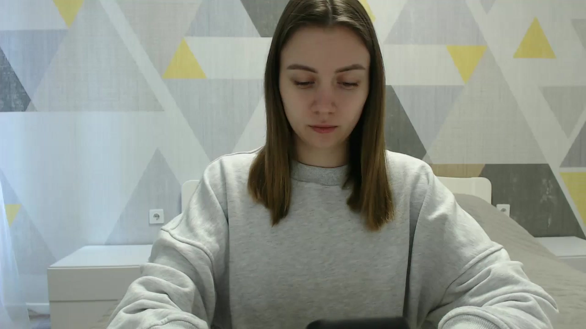 Gallery image thumbnail from Sulfate0's myfreecams stream on, 03/07/2025, 08:30 image 17 of 20