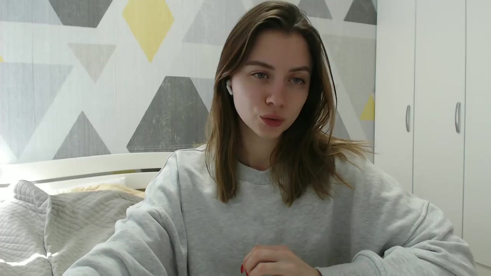 Gallery image thumbnail from Sulfate0's myfreecams stream on, 03/07/2025, 10:12 image 6 of 20