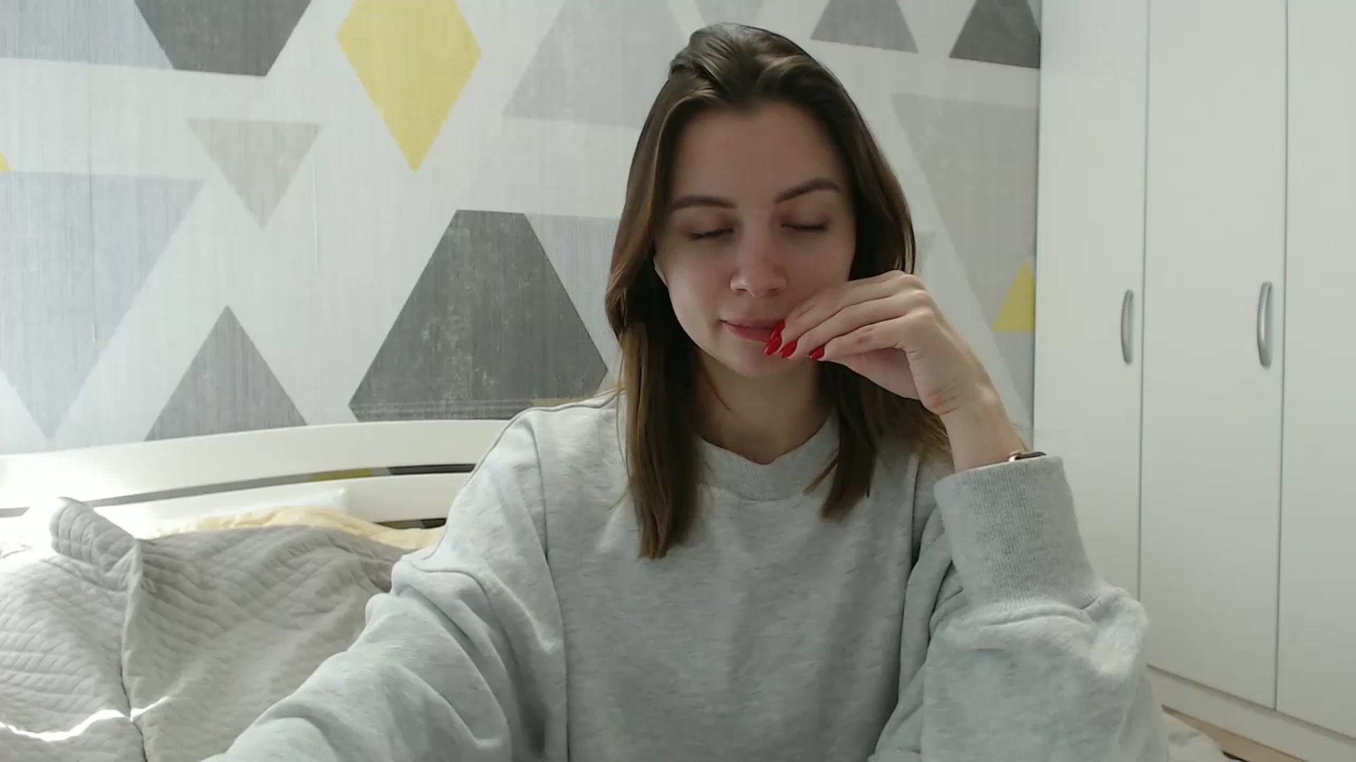 Gallery image thumbnail from Sulfate0's myfreecams stream on, 03/07/2025, 10:12 image 13 of 20