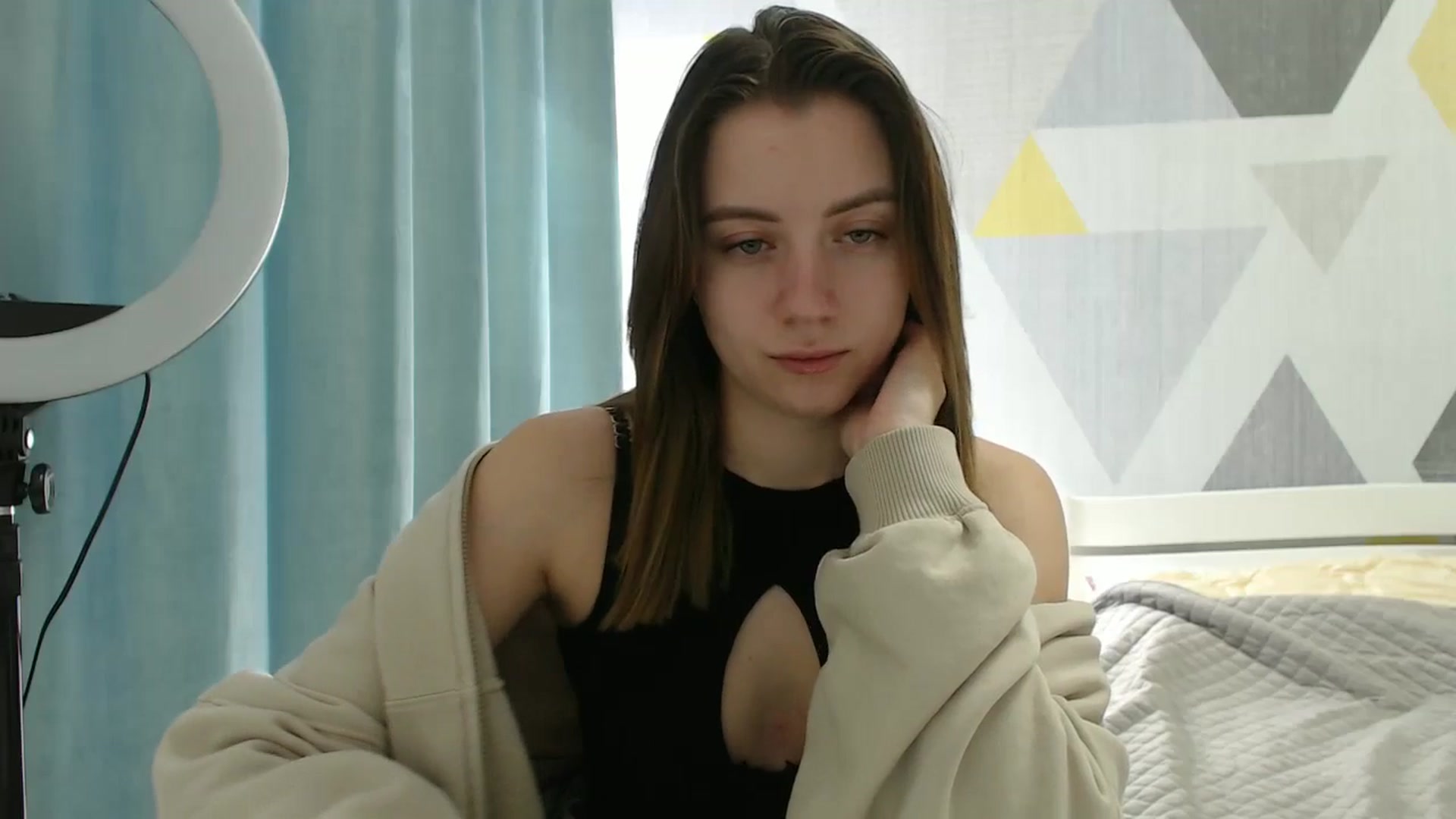 Gallery image thumbnail from Sulfate0's myfreecams stream on, 03/08/2025, 09:32 image 10 of 20