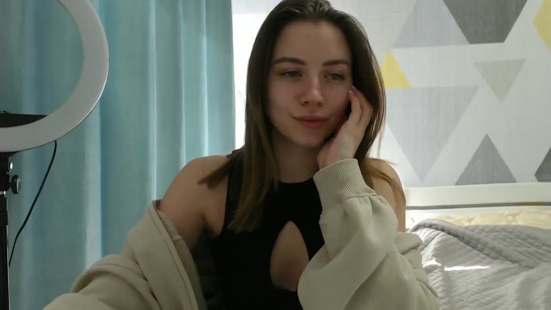 Gallery image thumbnail from Sulfate0's myfreecams stream on, 03/08/2025, 09:32 image 16 of 20