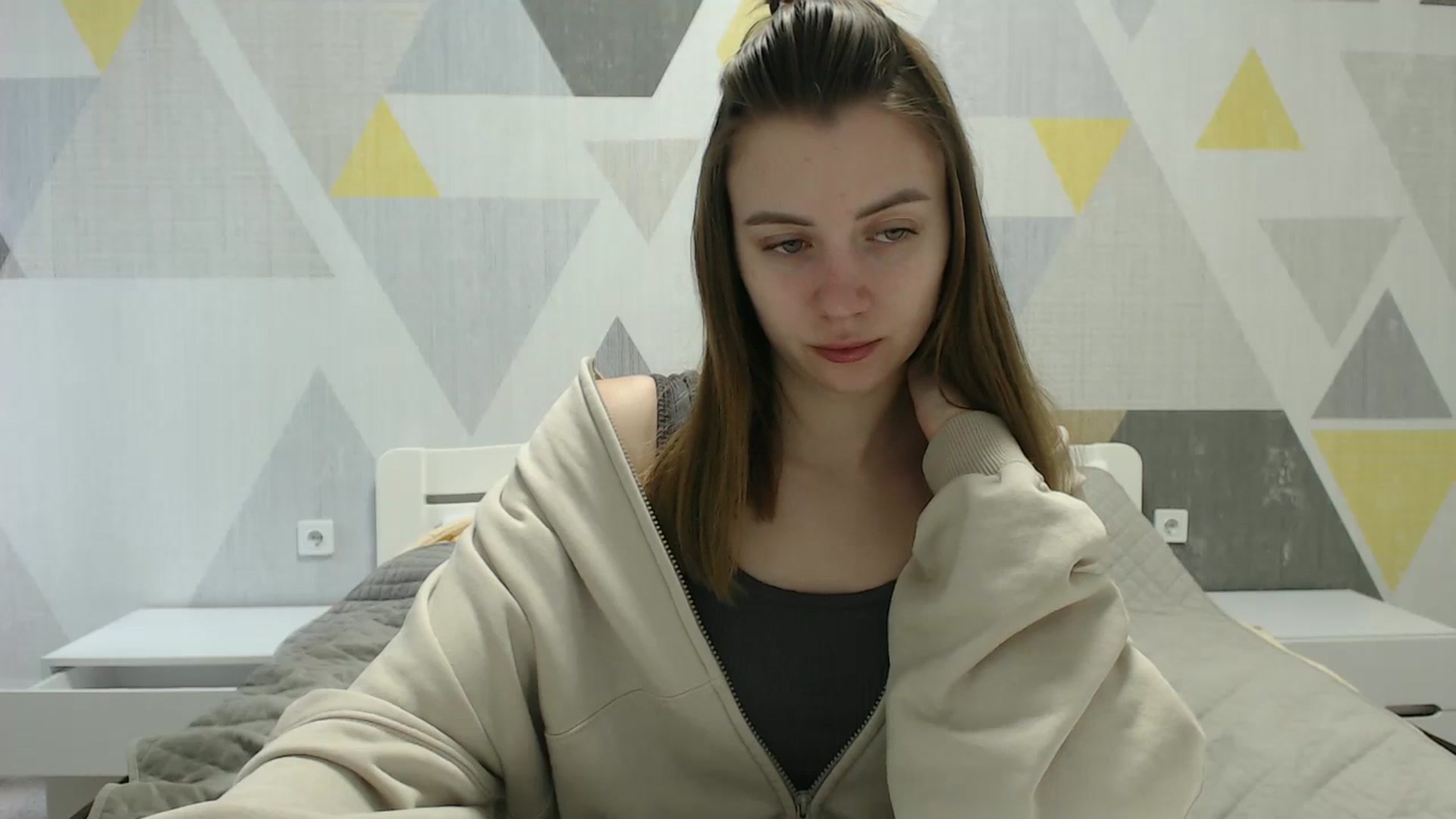 Gallery image thumbnail from Sulfate0's myfreecams stream on, 03/10/2025, 08:18 image 19 of 20