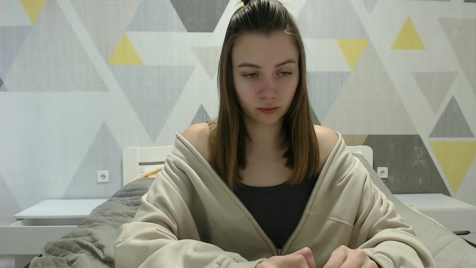 Gallery image thumbnail from Sulfate0's myfreecams stream on, 03/10/2025, 08:43 image 11 of 20