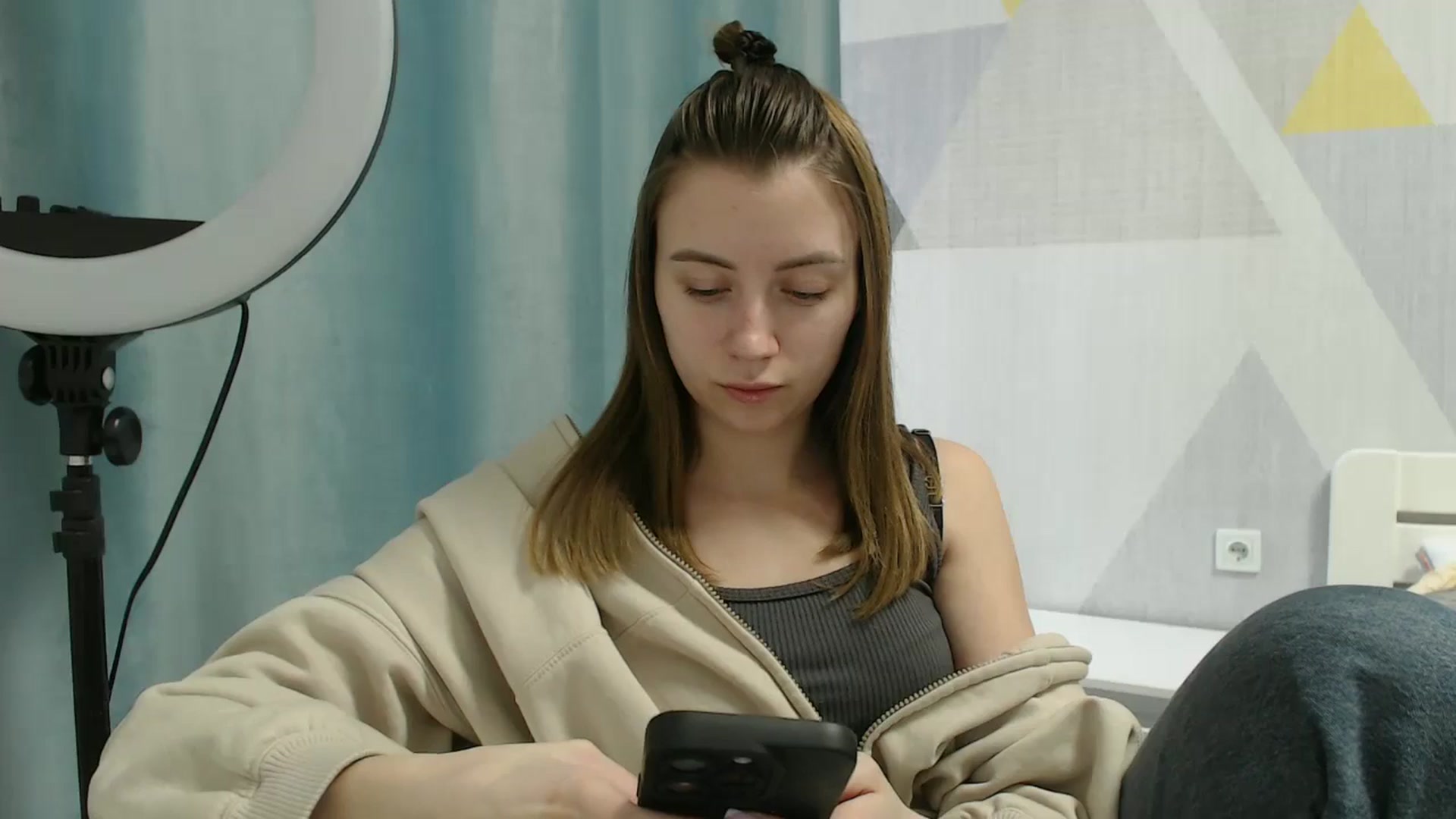 Gallery image thumbnail from Sulfate0's myfreecams stream on, 03/10/2025, 10:06 image 14 of 20