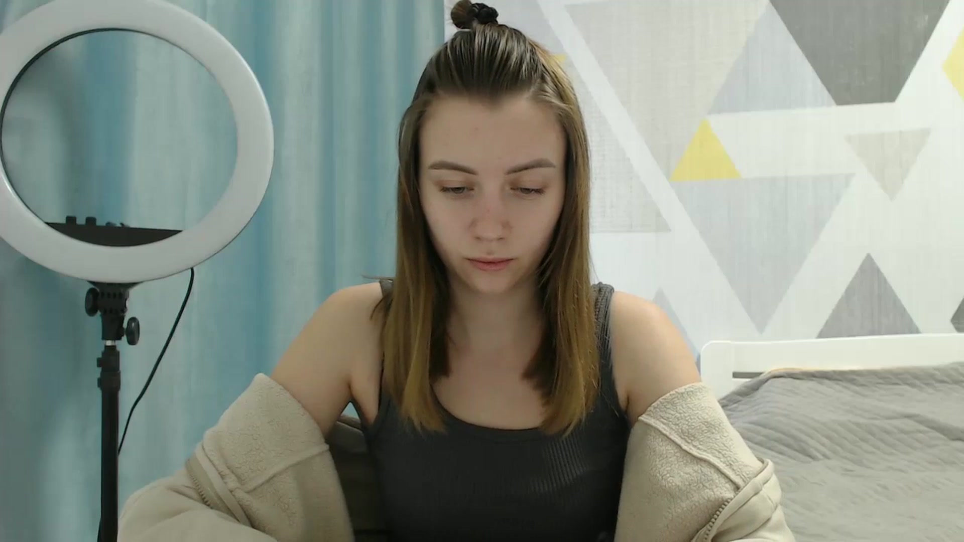 Gallery image thumbnail from Sulfate0's myfreecams stream on, 03/10/2025, 10:44 image 5 of 20