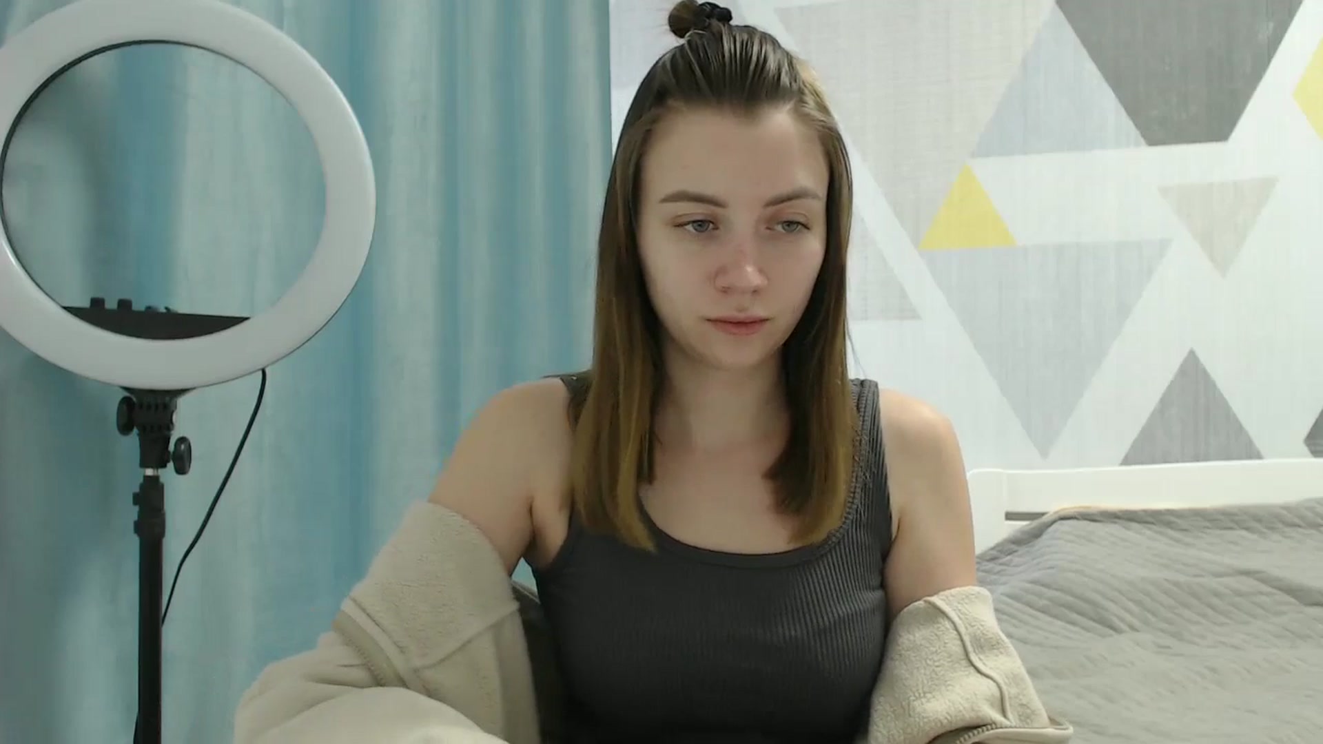 Gallery image thumbnail from Sulfate0's myfreecams stream on, 03/10/2025, 10:44 image 4 of 20