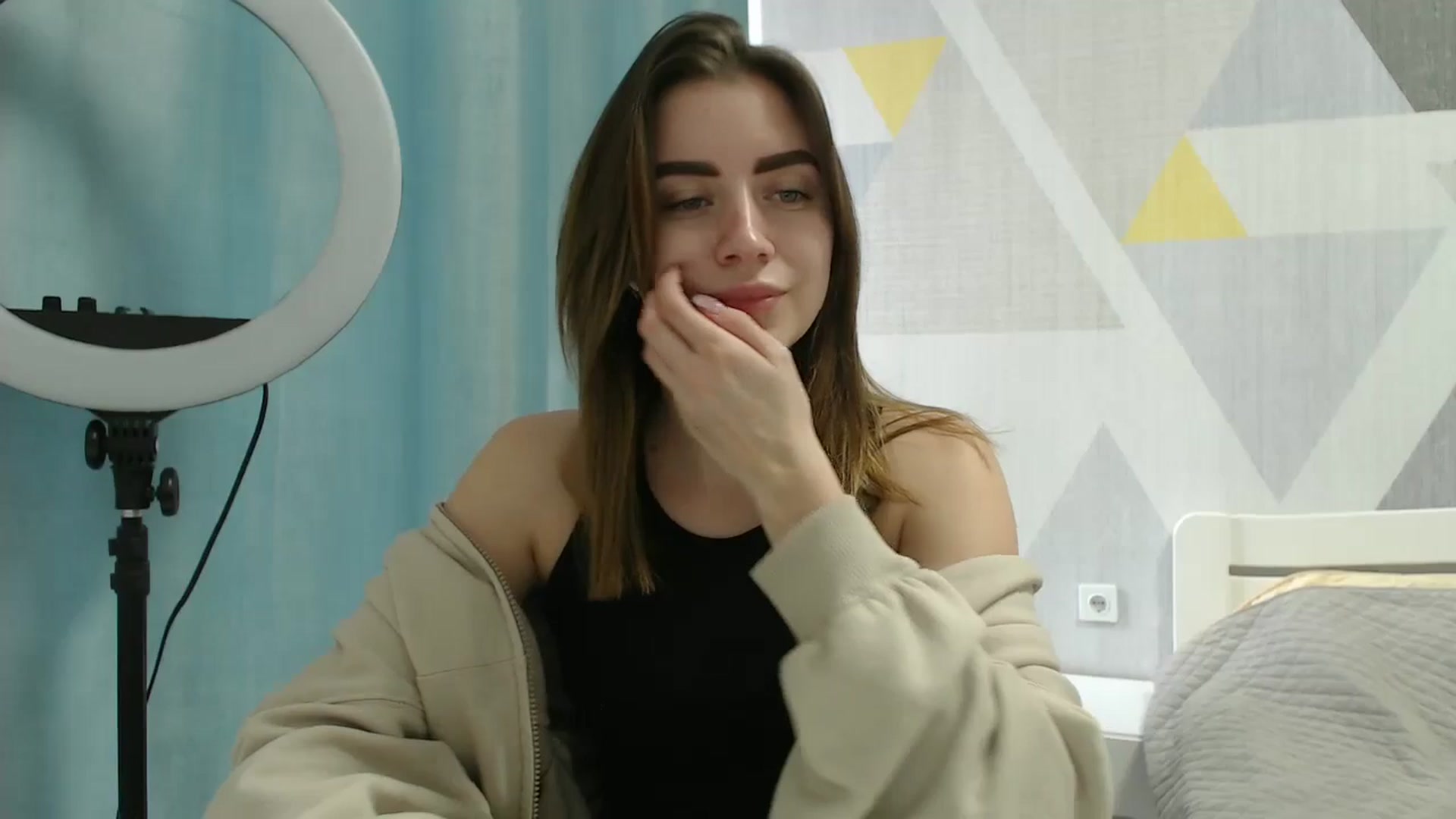 Gallery image thumbnail from Sulfate0's myfreecams stream on, 03/11/2025, 09:13 image 2 of 20