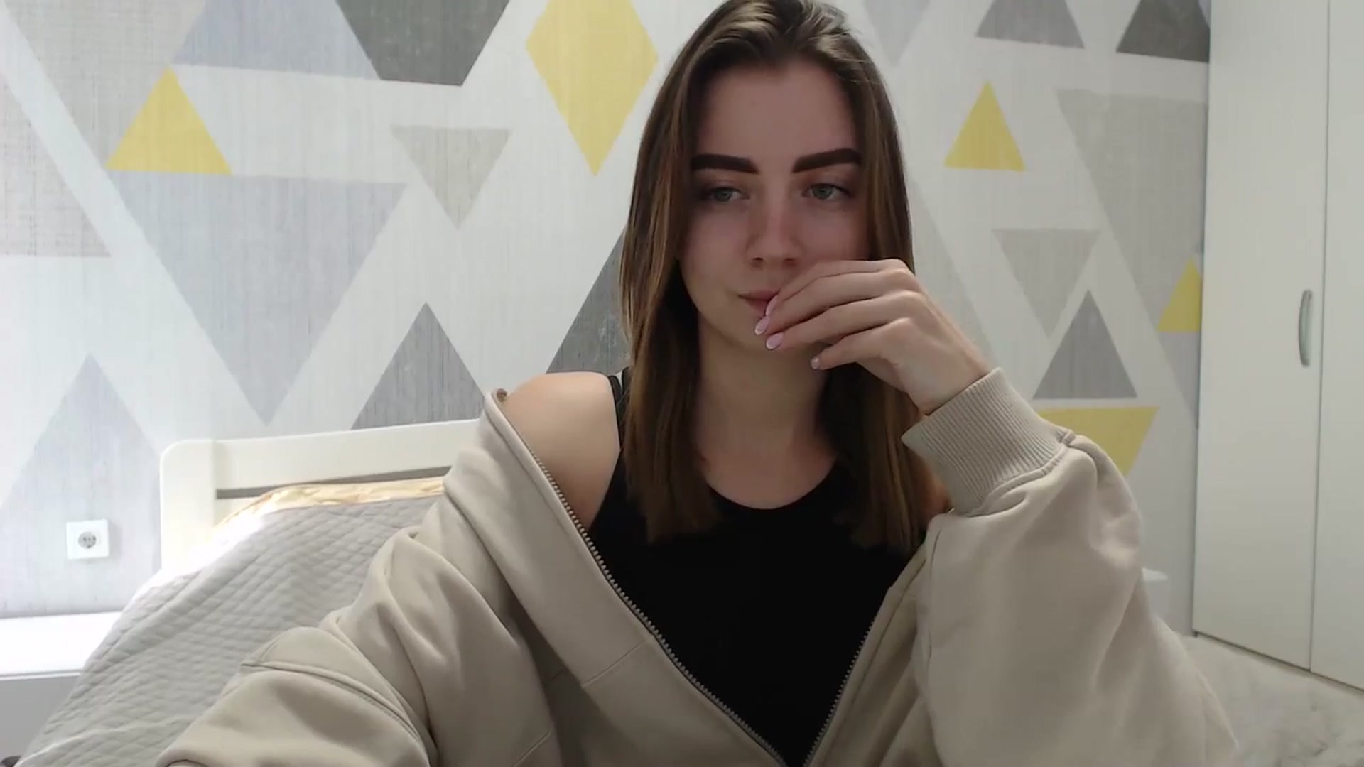 Gallery image thumbnail from Sulfate0's myfreecams stream on, 03/11/2025, 10:36 image 6 of 20