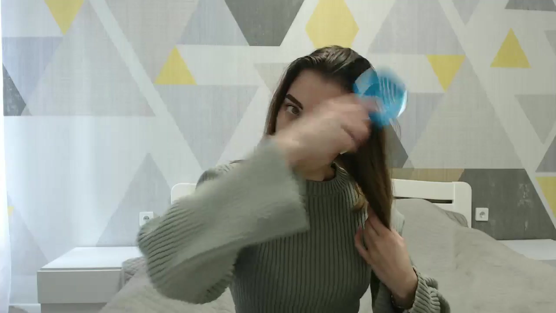 Gallery image thumbnail from Sulfate0's myfreecams stream on, 03/12/2025, 08:53 image 3 of 20
