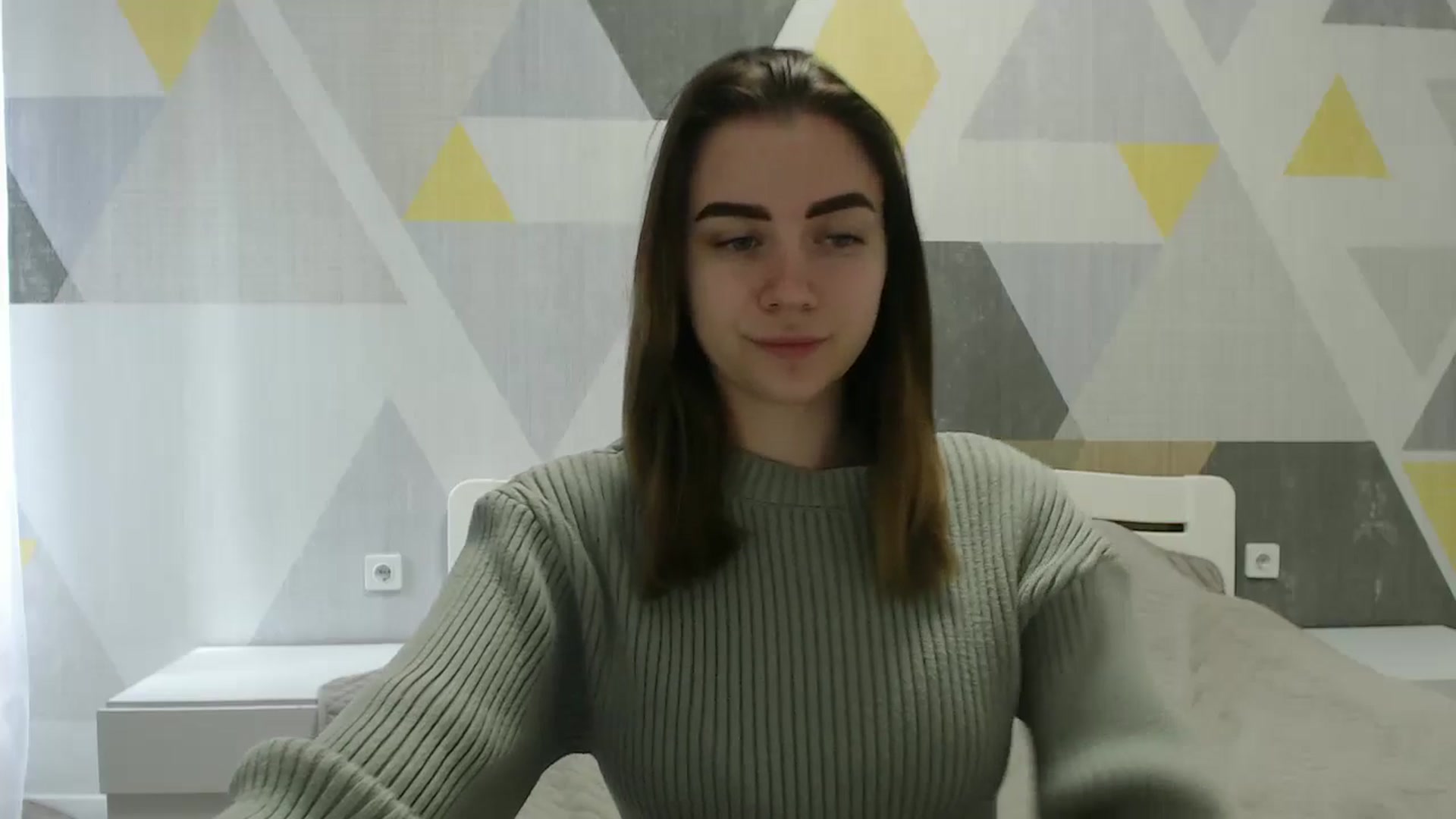 Gallery image thumbnail from Sulfate0's myfreecams stream on, 03/12/2025, 08:53 image 15 of 20