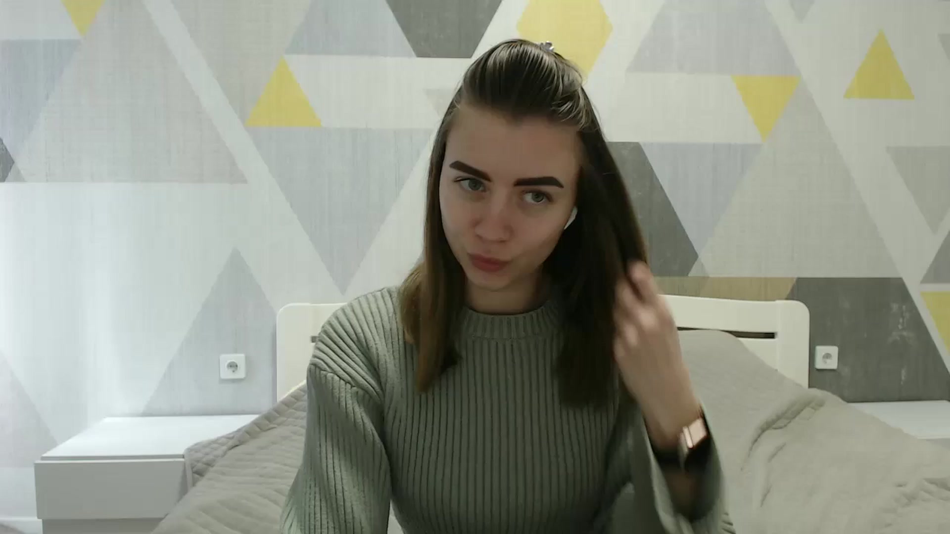 Gallery image thumbnail from Sulfate0's myfreecams stream on, 03/12/2025, 09:41 image 1 of 20