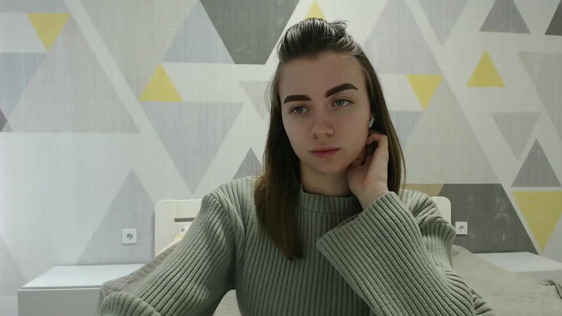 Gallery image thumbnail from Sulfate0's myfreecams stream on, 03/12/2025, 10:12 image 2 of 20