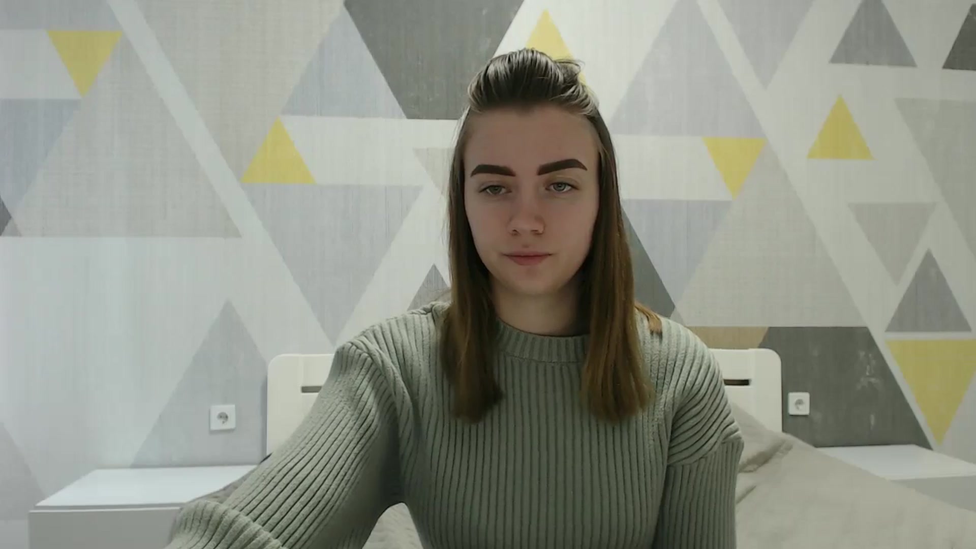Gallery image thumbnail from Sulfate0's myfreecams stream on, 03/12/2025, 10:47 image 15 of 20