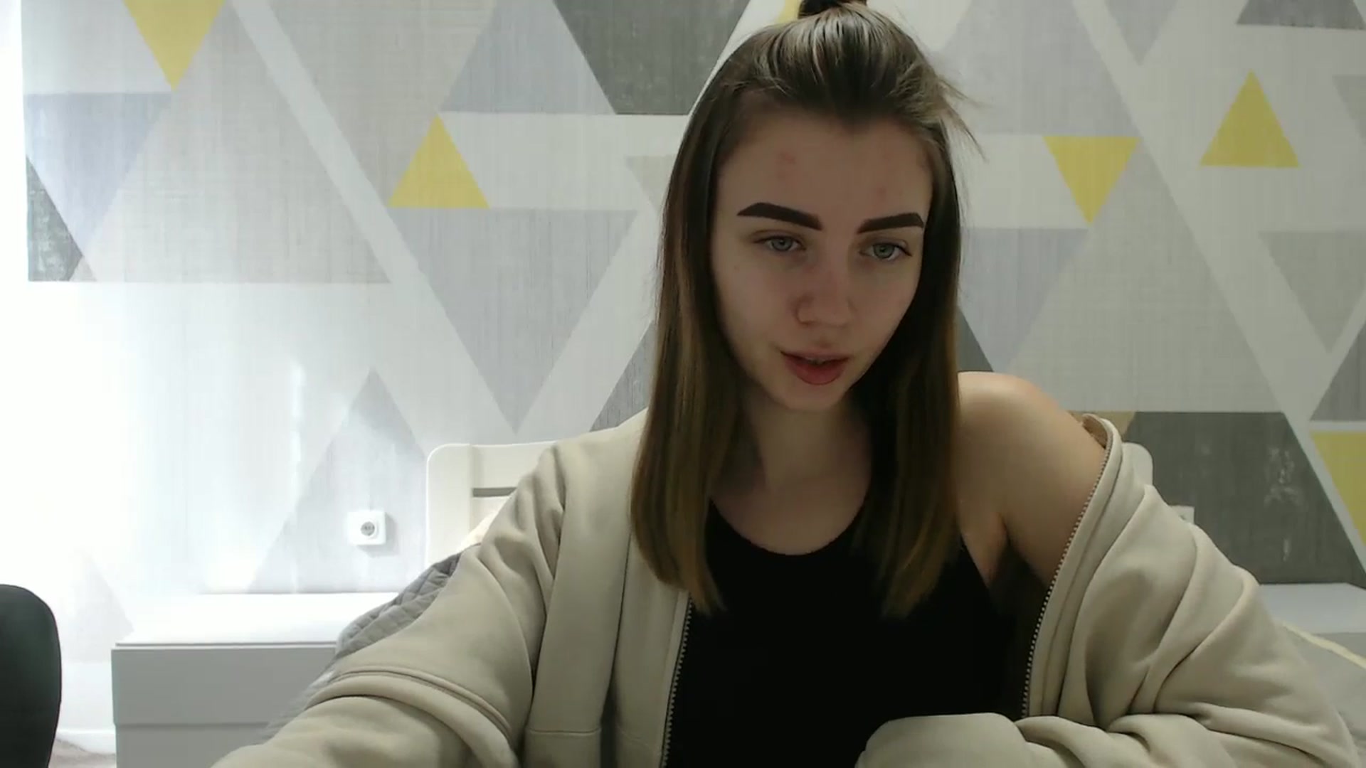 Gallery image thumbnail from Sulfate0's myfreecams stream on, 03/13/2025, 09:46 image 13 of 20