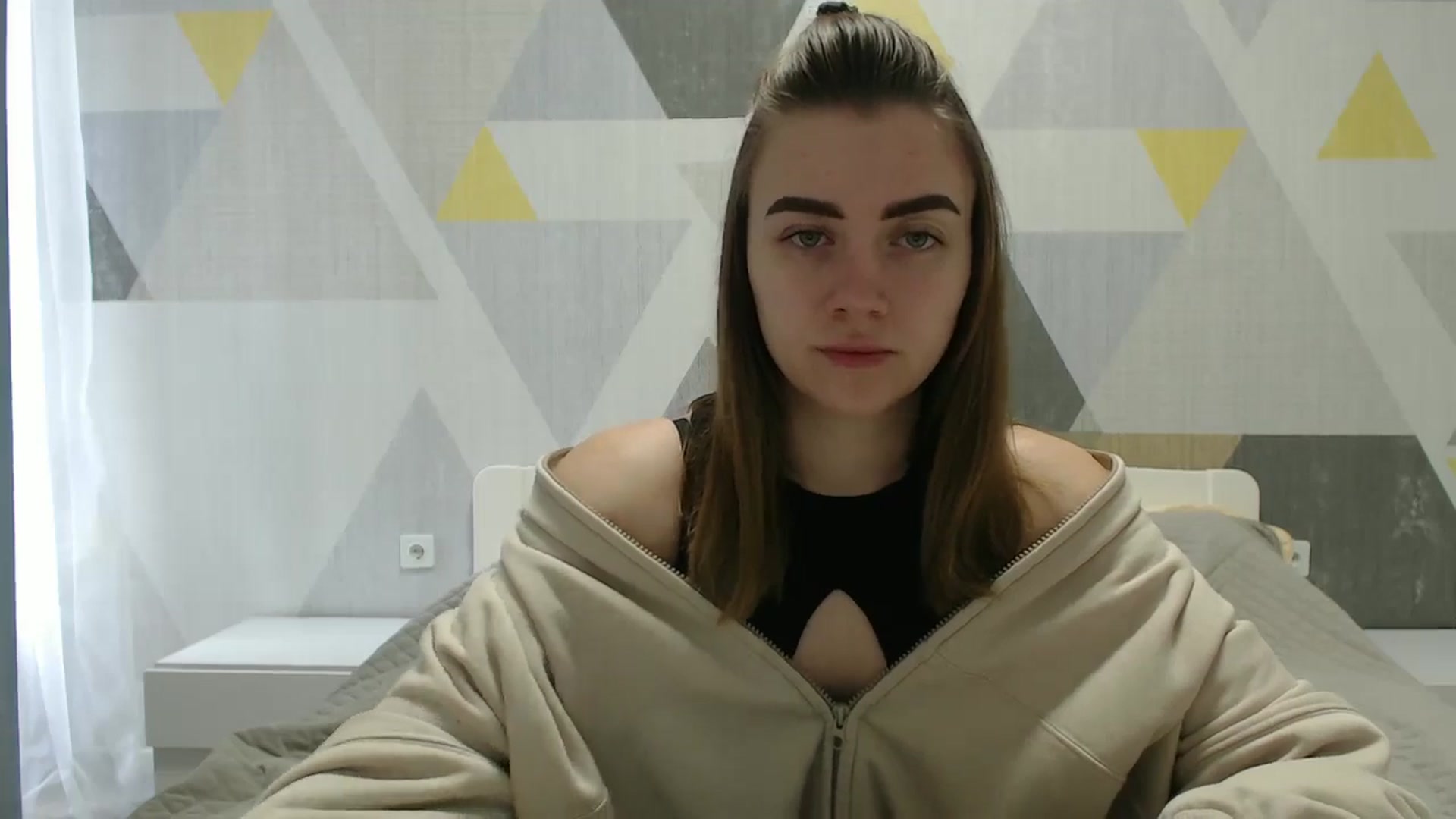 Gallery image thumbnail from Sulfate0's myfreecams stream on, 03/16/2025, 07:31 image 8 of 20