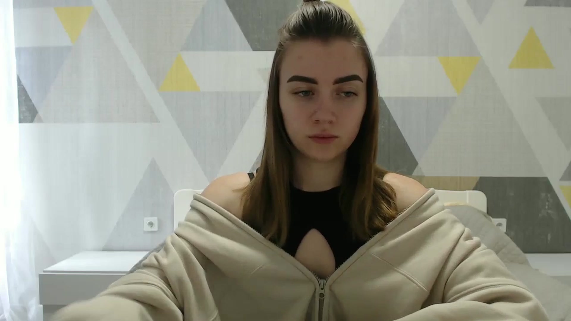 Gallery image thumbnail from Sulfate0's myfreecams stream on, 03/16/2025, 08:16 image 14 of 20