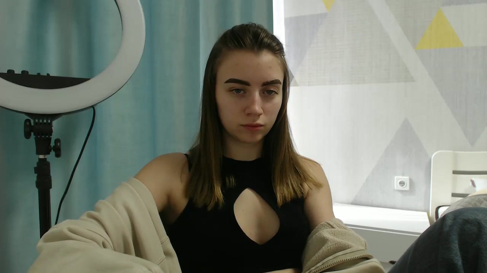 Gallery image thumbnail from Sulfate0's myfreecams stream on, 03/16/2025, 09:50 image 10 of 20