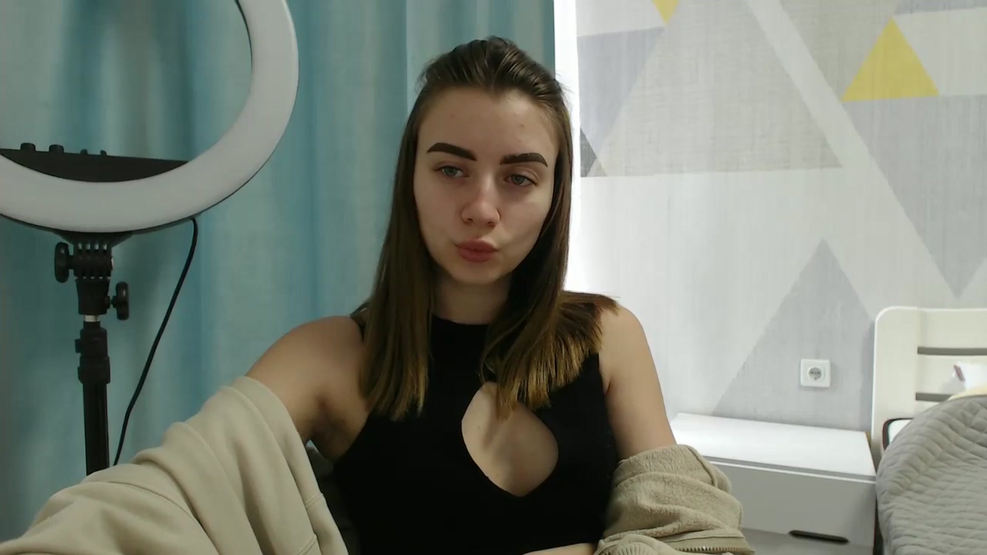 Gallery image thumbnail from Sulfate0's myfreecams stream on, 03/16/2025, 10:07 image 13 of 20