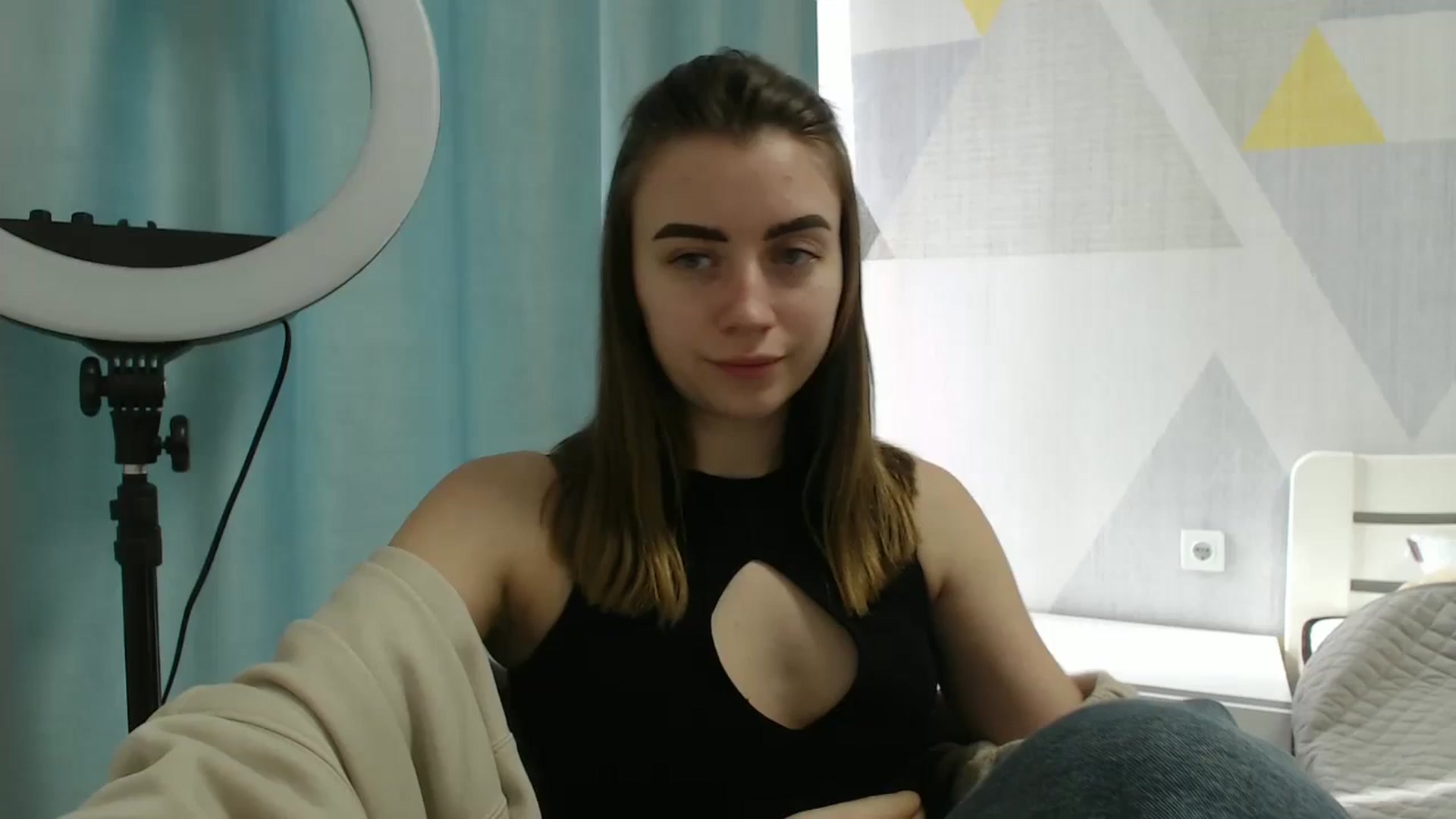 Gallery image thumbnail from Sulfate0's myfreecams stream on, 03/16/2025, 10:07 image 7 of 20