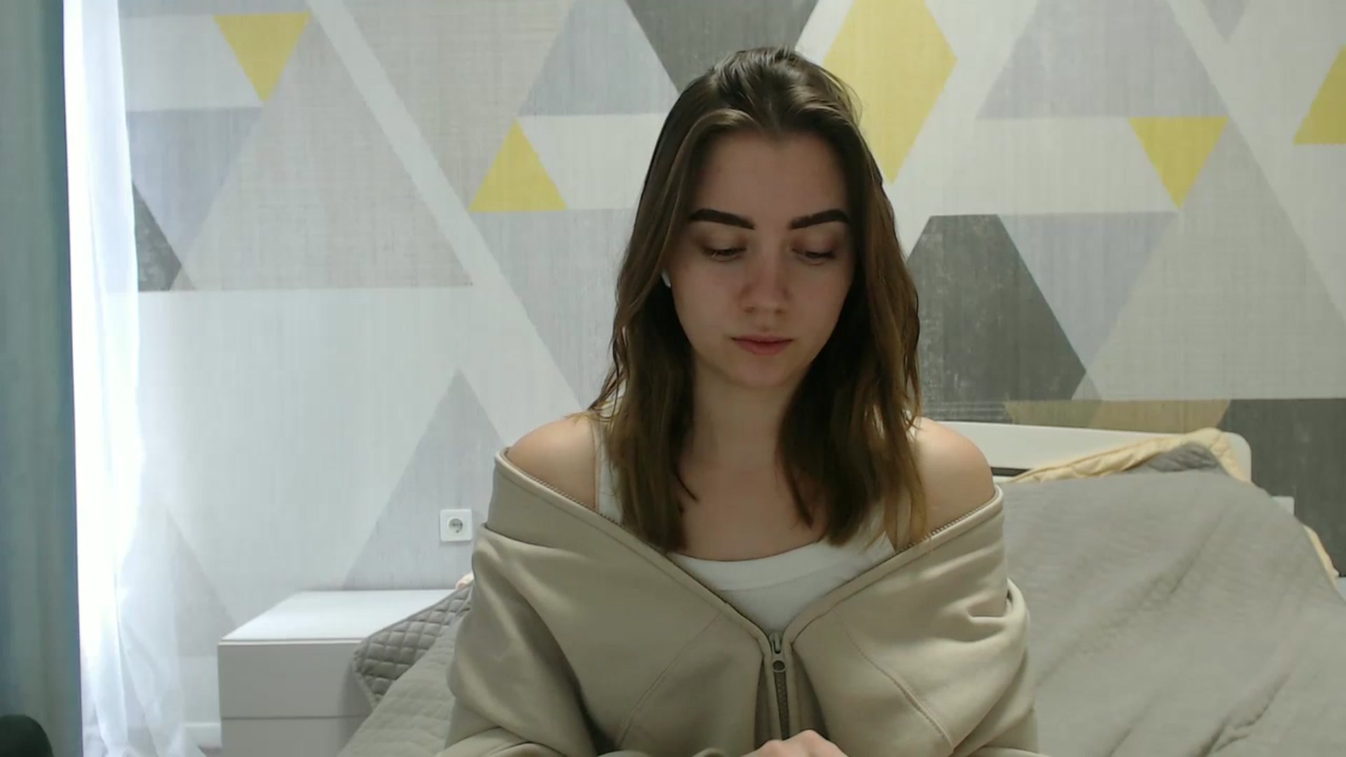 Gallery image thumbnail from Sulfate0's myfreecams stream on, 03/17/2025, 10:00 image 18 of 20