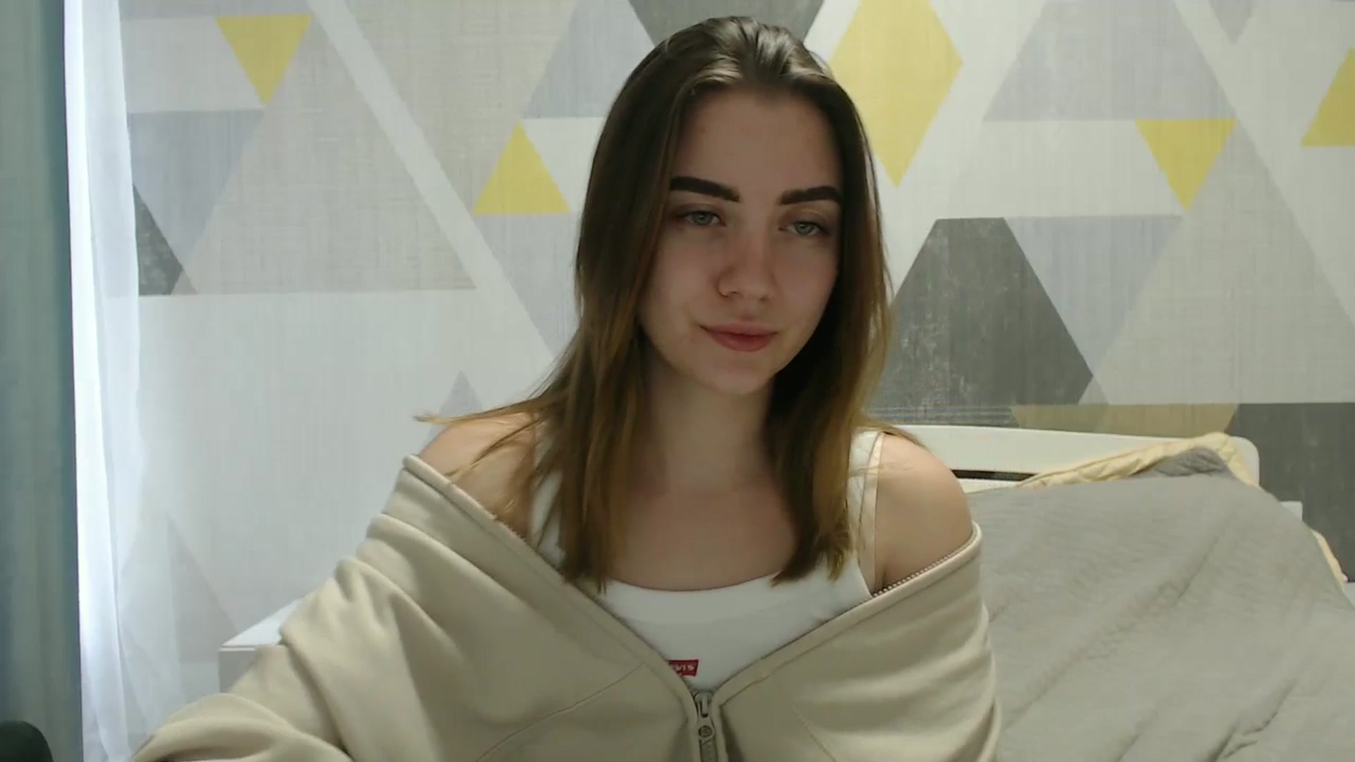 Gallery image thumbnail from Sulfate0's myfreecams stream on, 03/17/2025, 10:00 image 11 of 20