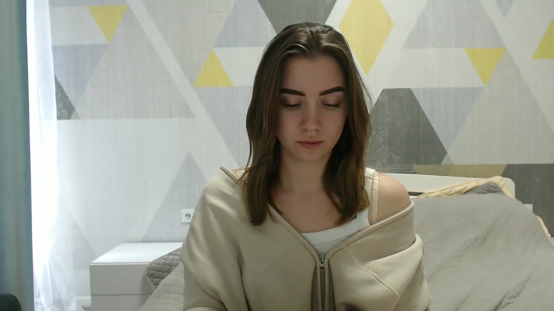 Gallery image thumbnail from Sulfate0's myfreecams stream on, 03/17/2025, 10:00 image 16 of 20