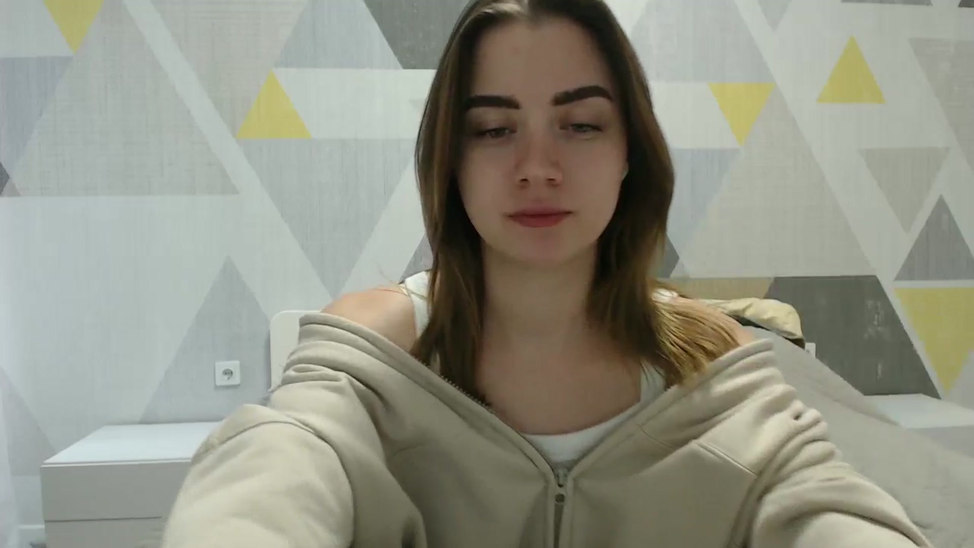 Gallery image thumbnail from Sulfate0's myfreecams stream on, 03/17/2025, 11:17 image 2 of 20
