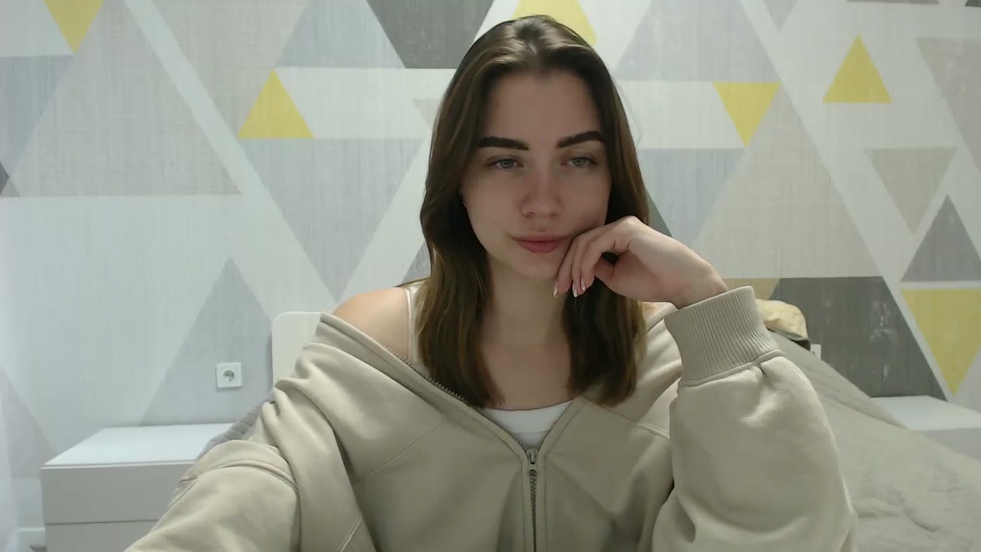 Gallery image thumbnail from Sulfate0's myfreecams stream on, 03/17/2025, 11:17 image 14 of 20
