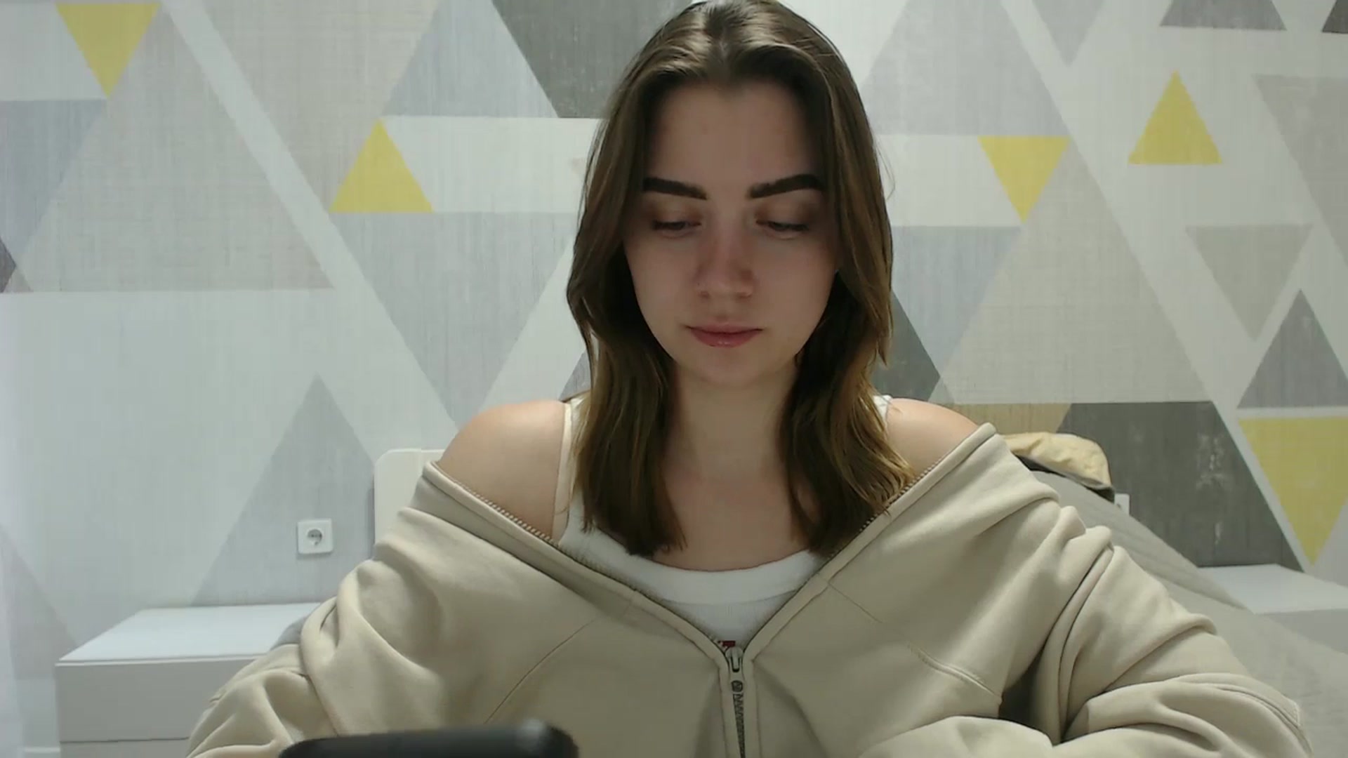 Gallery image thumbnail from Sulfate0's myfreecams stream on, 03/17/2025, 11:17 image 16 of 20