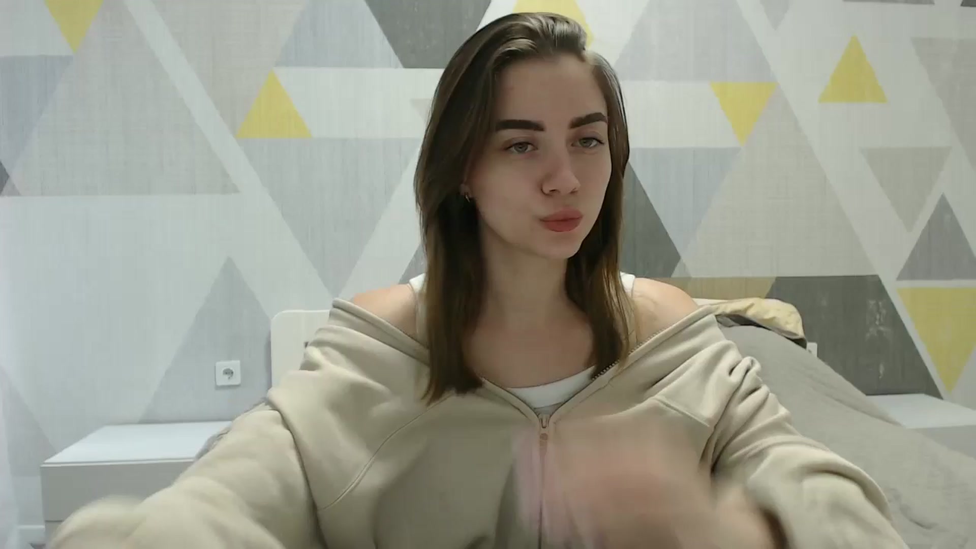 Gallery image thumbnail from Sulfate0's myfreecams stream on, 03/17/2025, 11:17 image 4 of 20