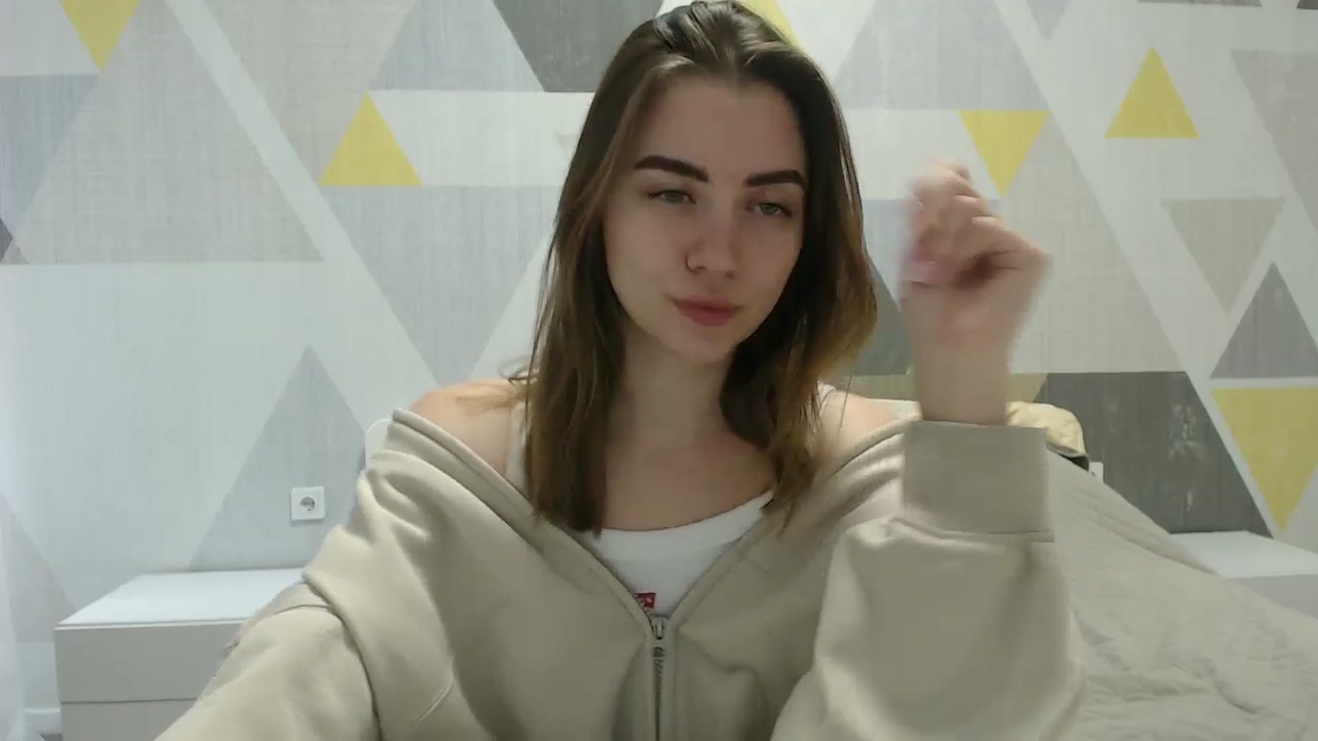 Gallery image thumbnail from Sulfate0's myfreecams stream on, 03/17/2025, 11:17 image 7 of 20