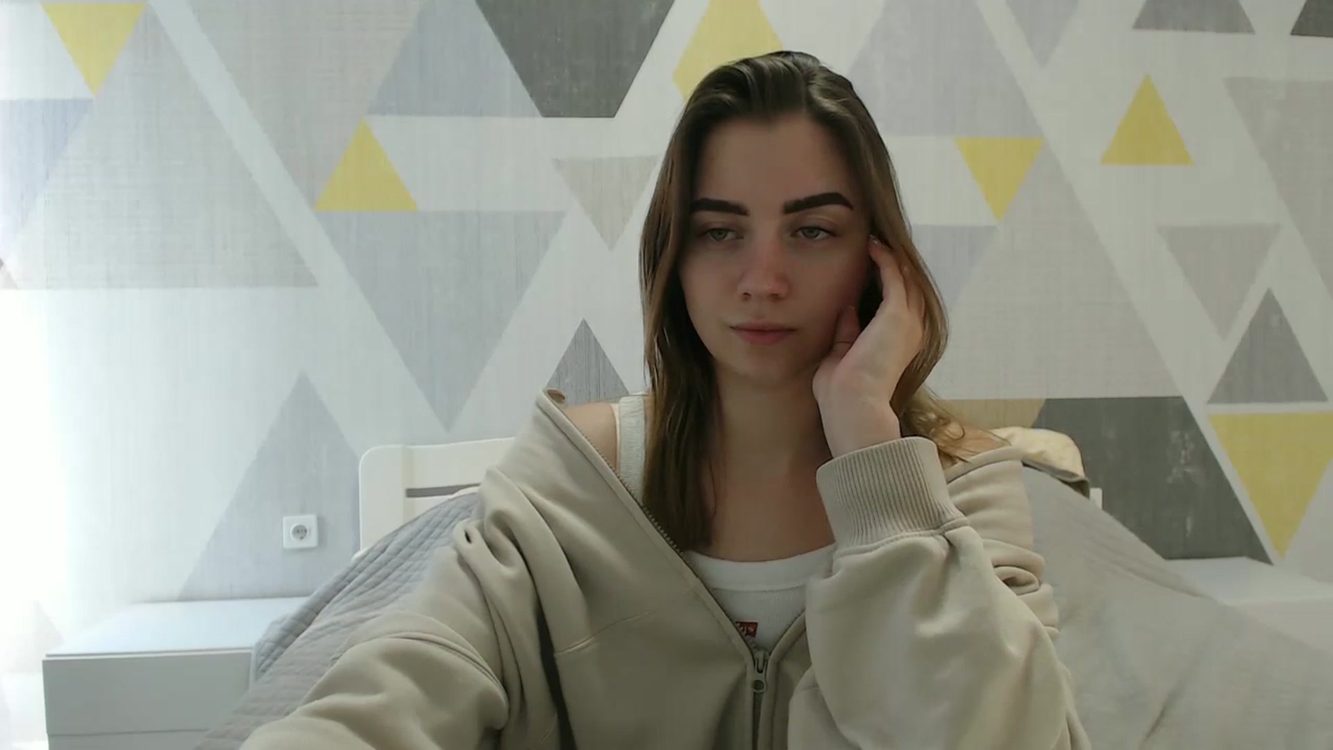 Gallery image thumbnail from Sulfate0's myfreecams stream on, 03/17/2025, 12:18 image 11 of 20