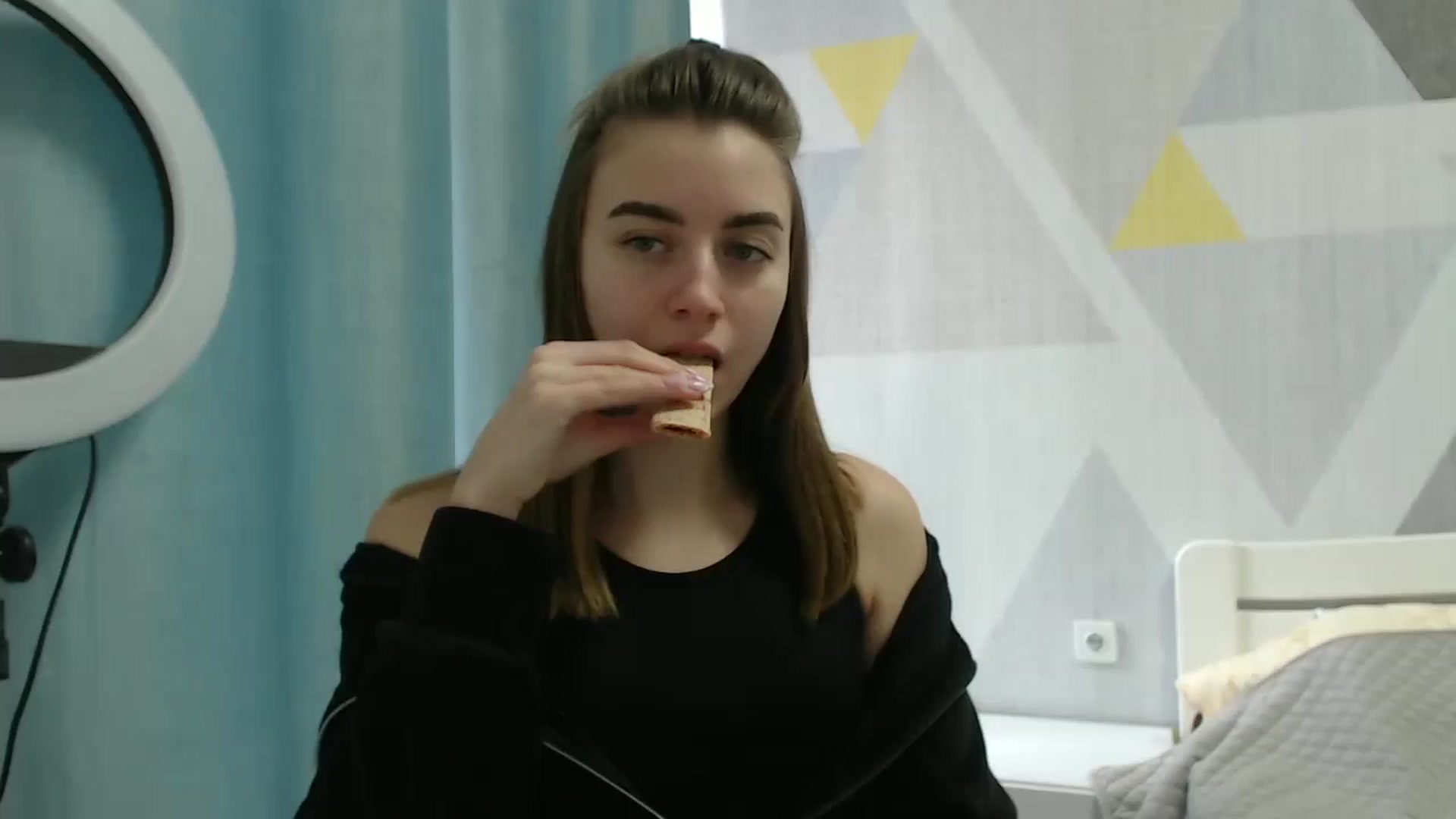 Gallery image thumbnail from Sulfate0's myfreecams stream on, 03/19/2025, 08:37 image 1 of 20