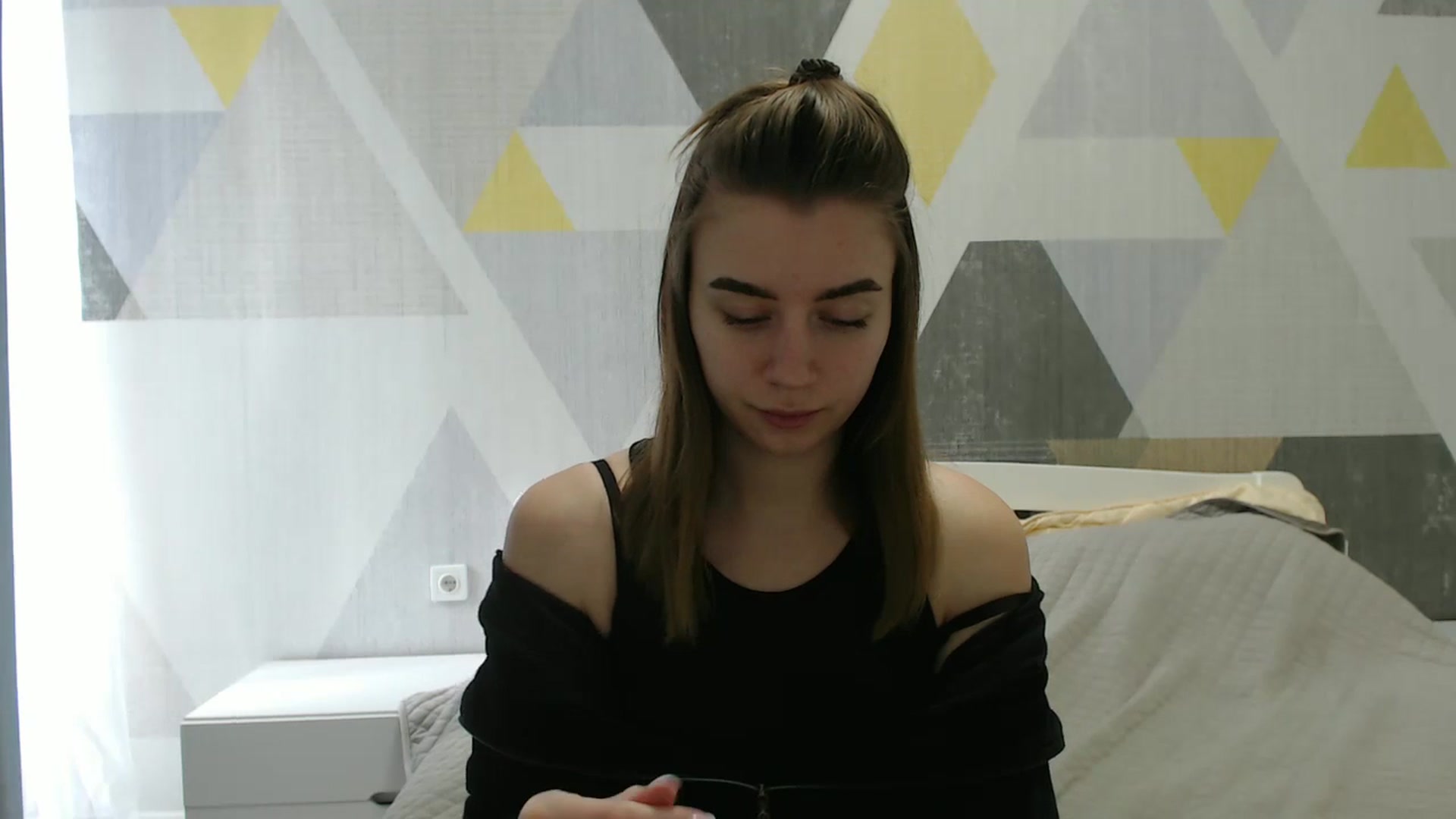 Gallery image thumbnail from Sulfate0's myfreecams stream on, 03/19/2025, 09:02 image 16 of 20