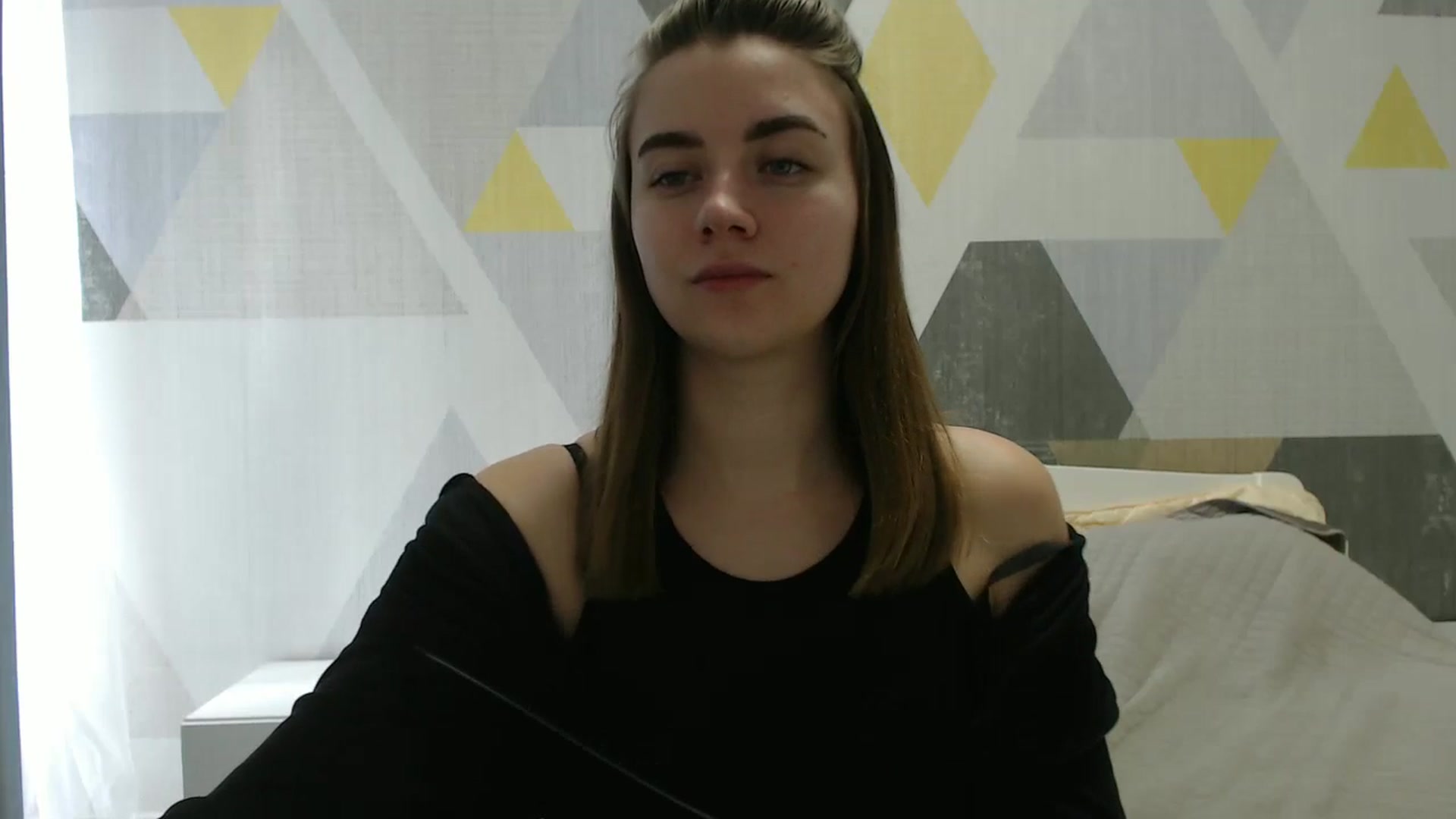 Gallery image thumbnail from Sulfate0's myfreecams stream on, 03/19/2025, 09:02 image 11 of 20