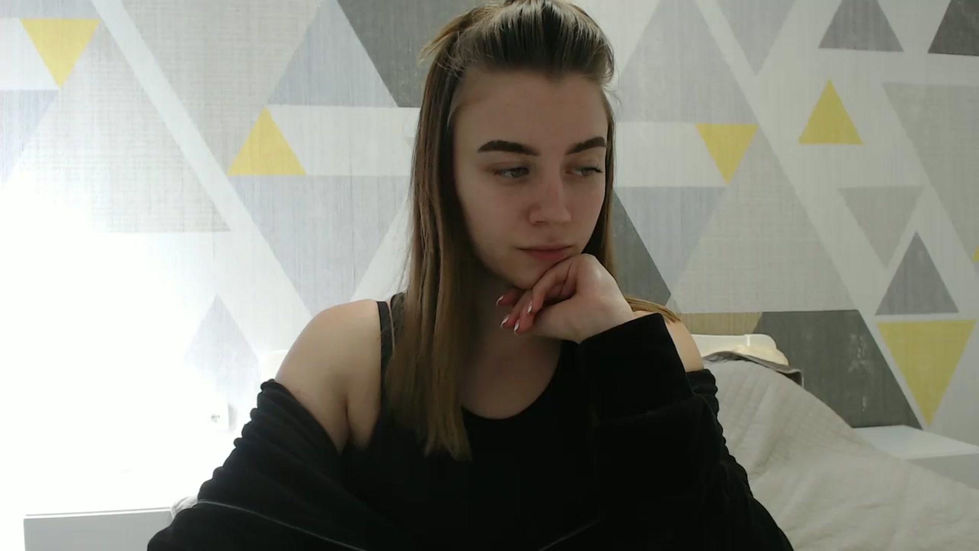 Gallery image thumbnail from Sulfate0's myfreecams stream on, 03/19/2025, 09:35 image 13 of 20