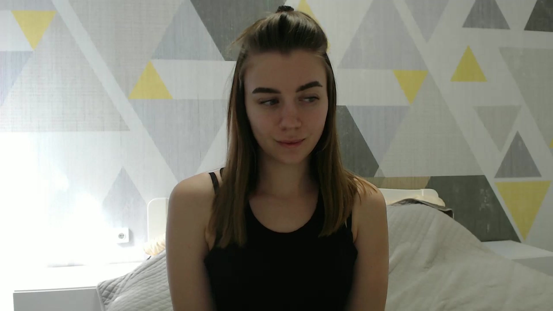 Gallery image thumbnail from Sulfate0's myfreecams stream on, 03/19/2025, 09:35 image 19 of 20