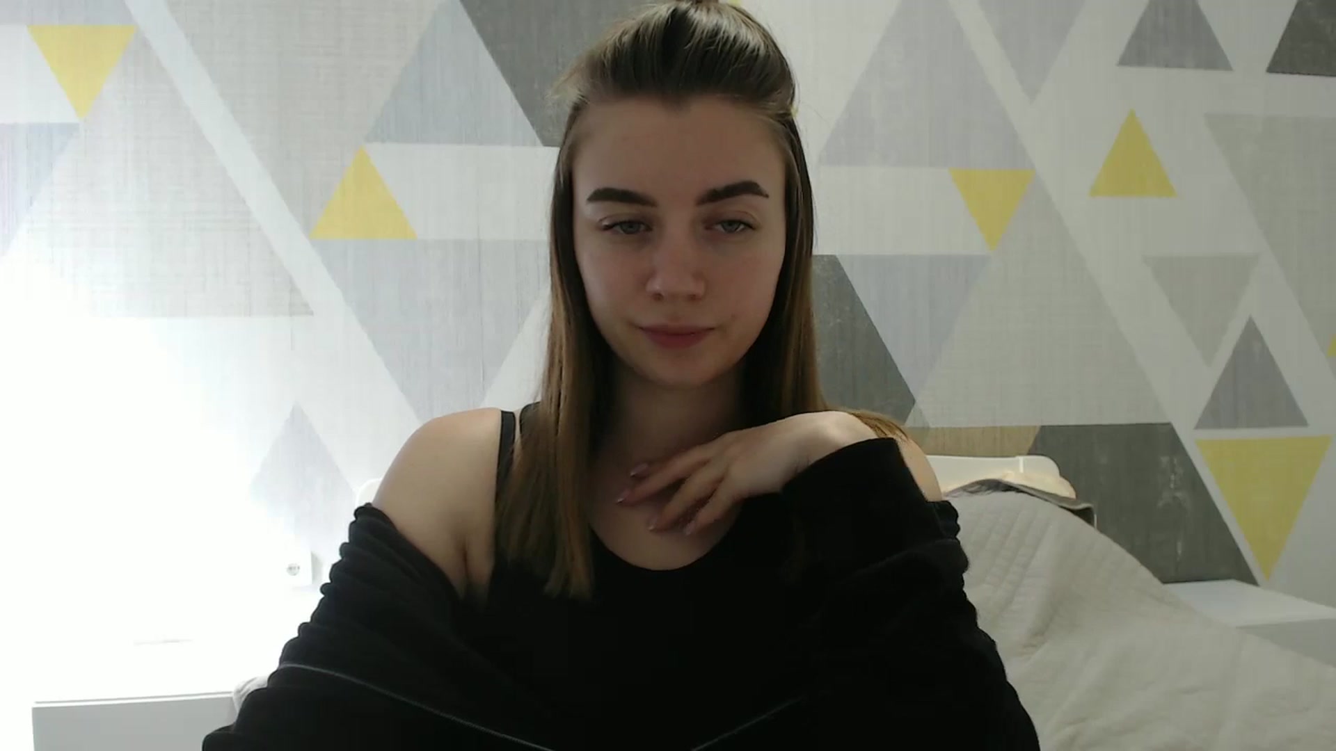 Gallery image thumbnail from Sulfate0's myfreecams stream on, 03/19/2025, 09:35 image 17 of 20