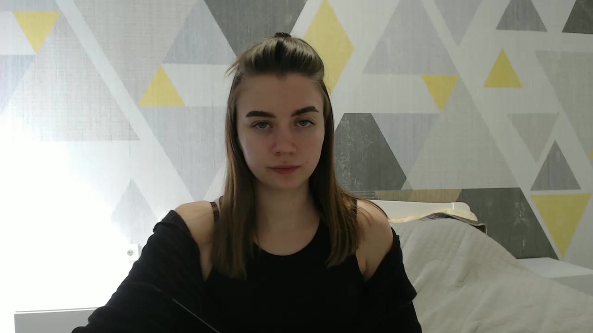 Gallery image thumbnail from Sulfate0's myfreecams stream on, 03/19/2025, 09:35 image 1 of 20