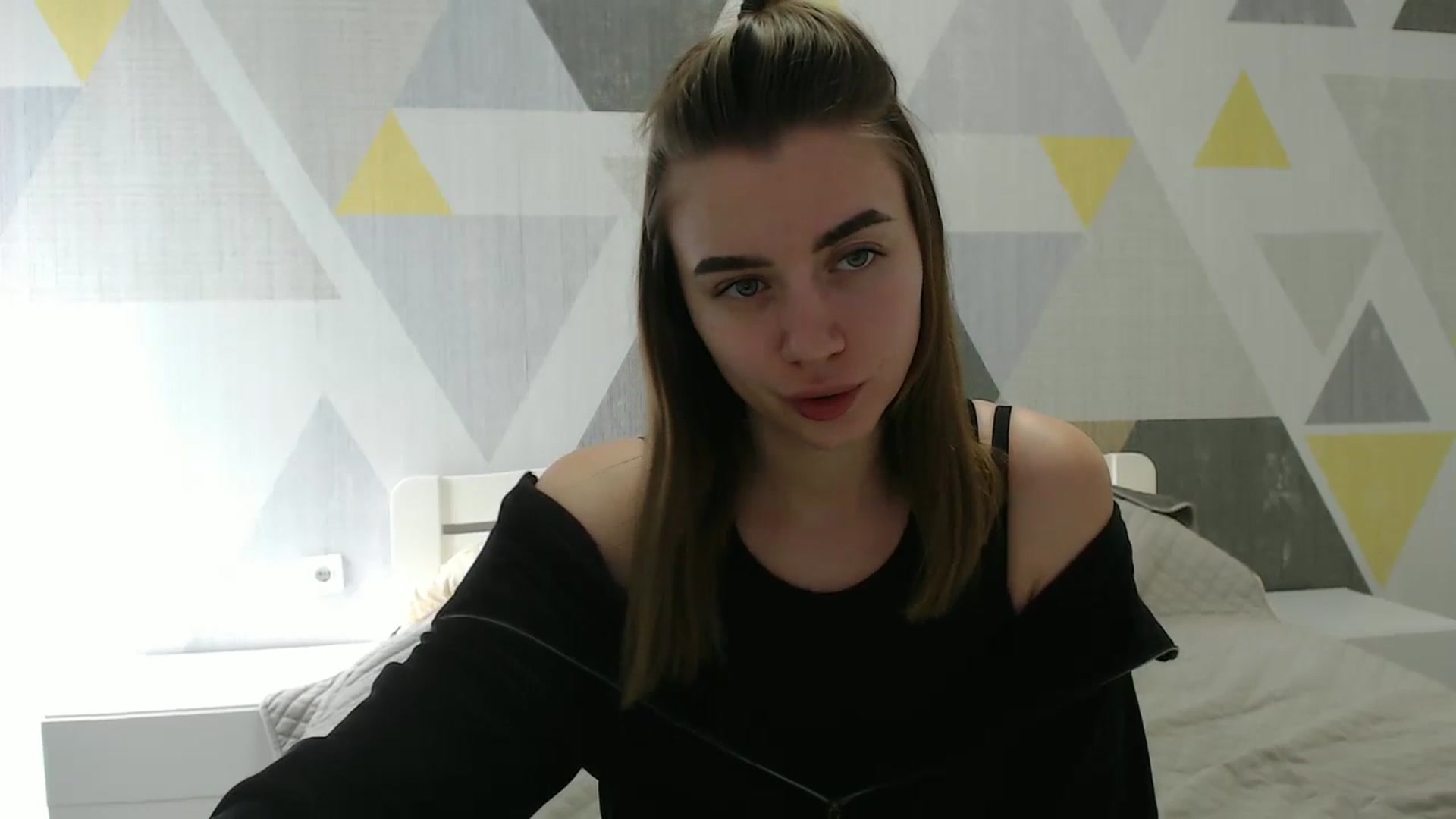 Gallery image thumbnail from Sulfate0's myfreecams stream on, 03/19/2025, 10:04 image 5 of 20