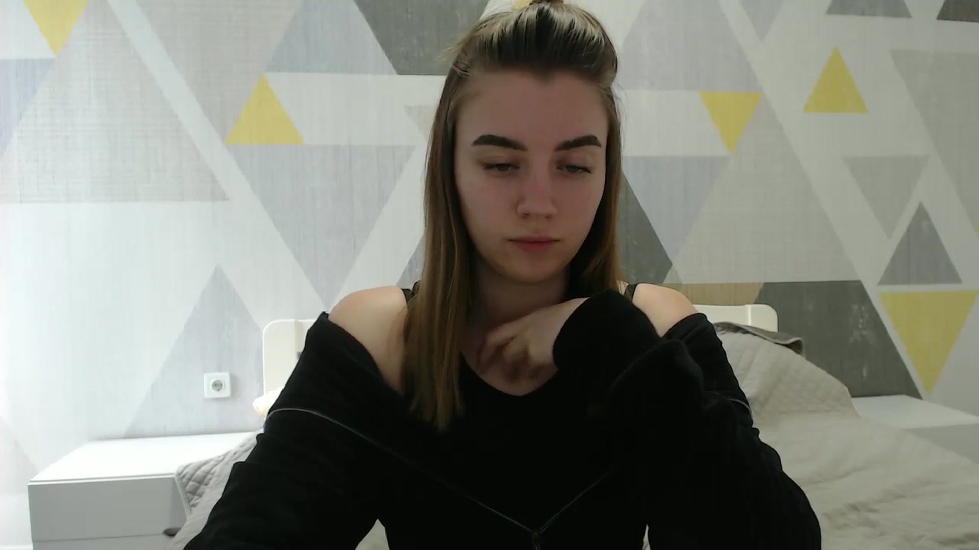 Gallery image thumbnail from Sulfate0's myfreecams stream on, 03/19/2025, 10:04 image 7 of 20