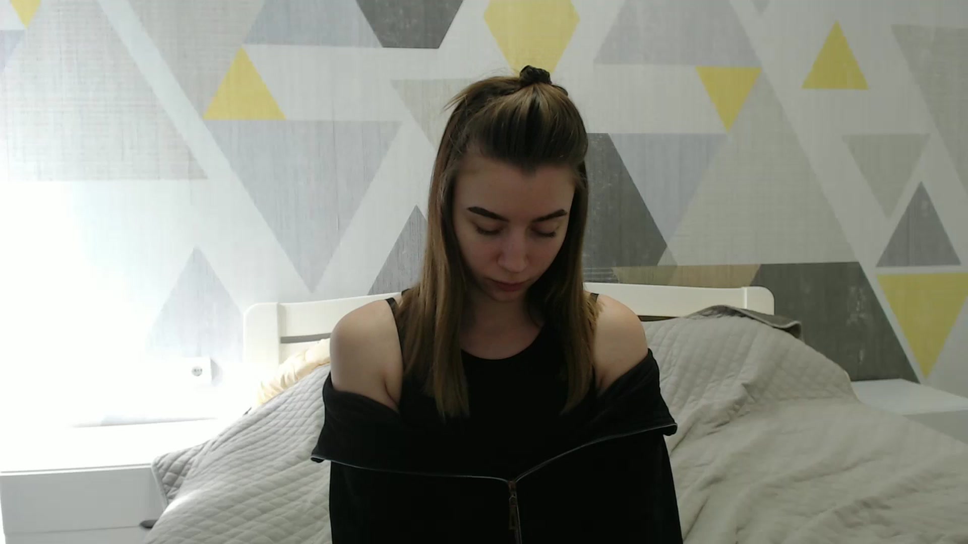 Gallery image thumbnail from Sulfate0's myfreecams stream on, 03/19/2025, 10:04 image 1 of 20