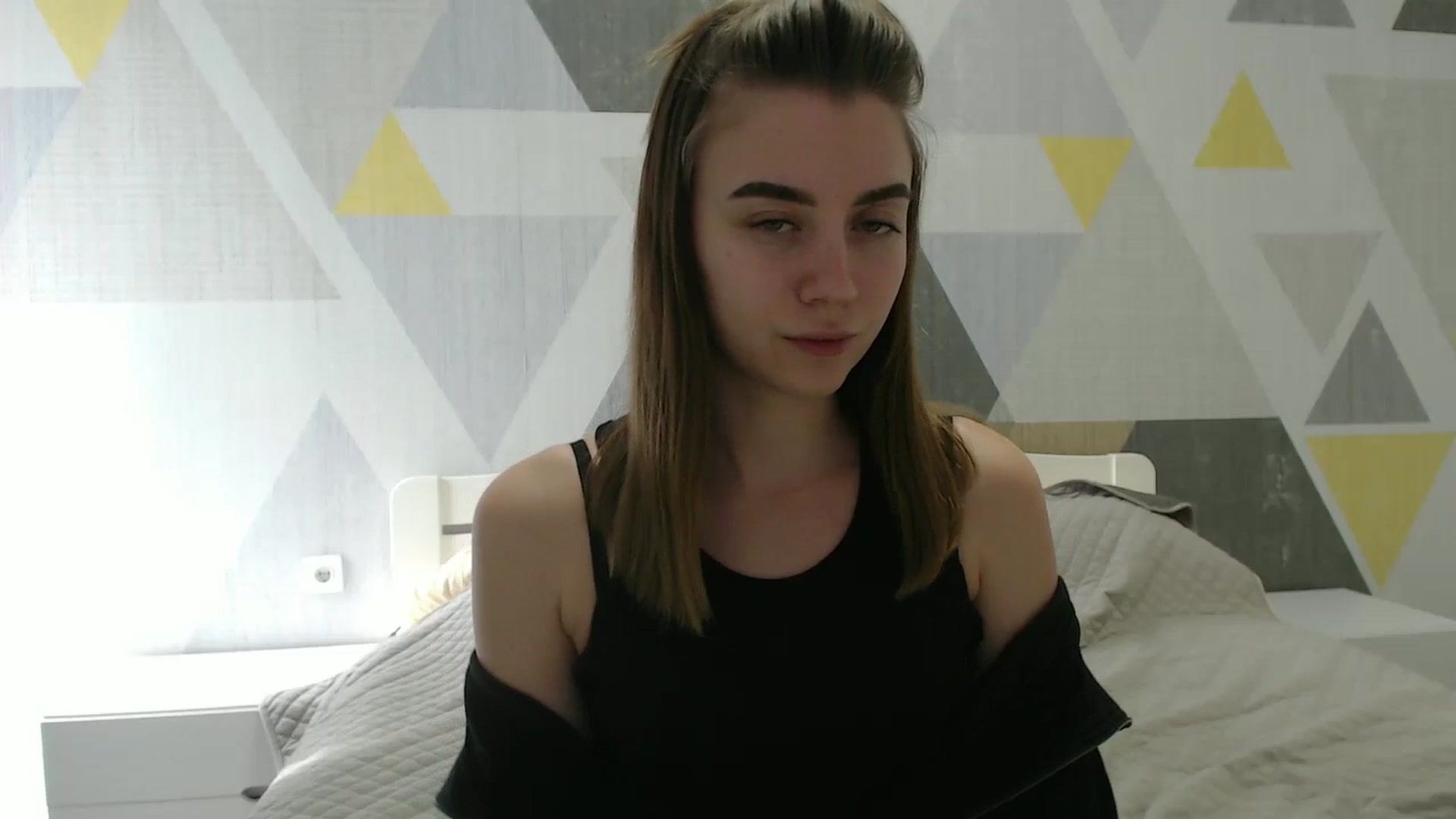 Gallery image thumbnail from Sulfate0's myfreecams stream on, 03/19/2025, 10:04 image 13 of 20