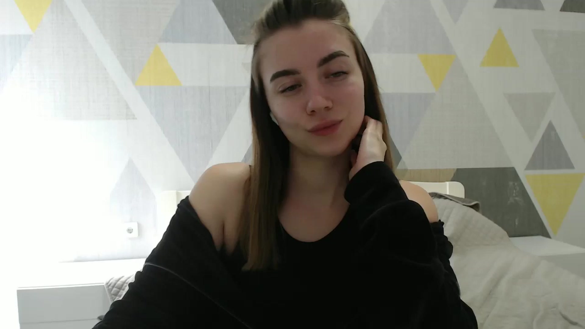 Gallery image thumbnail from Sulfate0's myfreecams stream on, 03/19/2025, 10:34 image 3 of 20